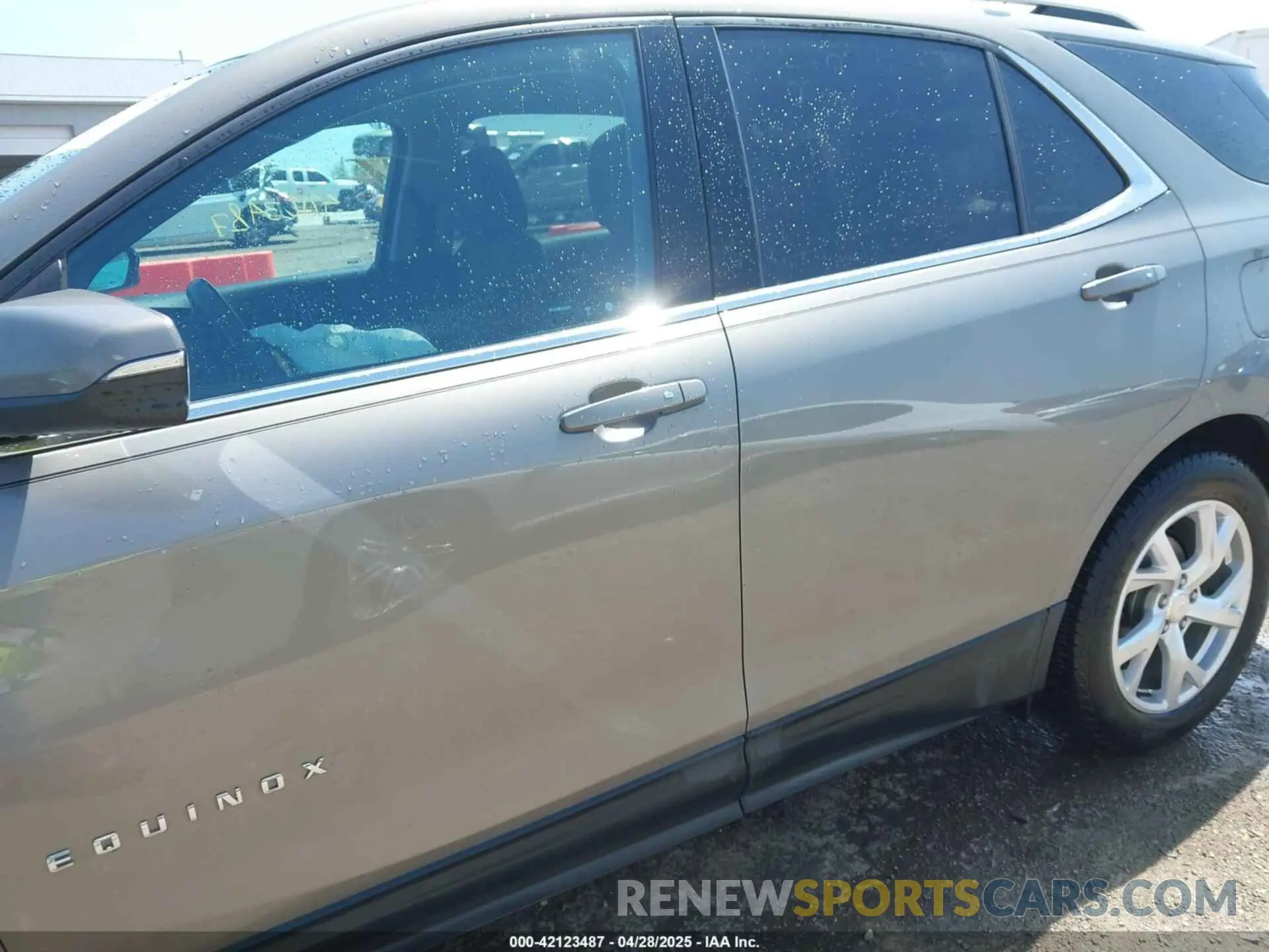 13 Фотография поврежденного автомобиля 3GNAXVEX3KS542666 CHEVROLET EQUINOX 2019