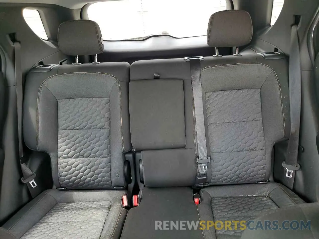 10 Photograph of a damaged car 3GNAXVEX9KS631822 CHEVROLET EQUINOX 2019