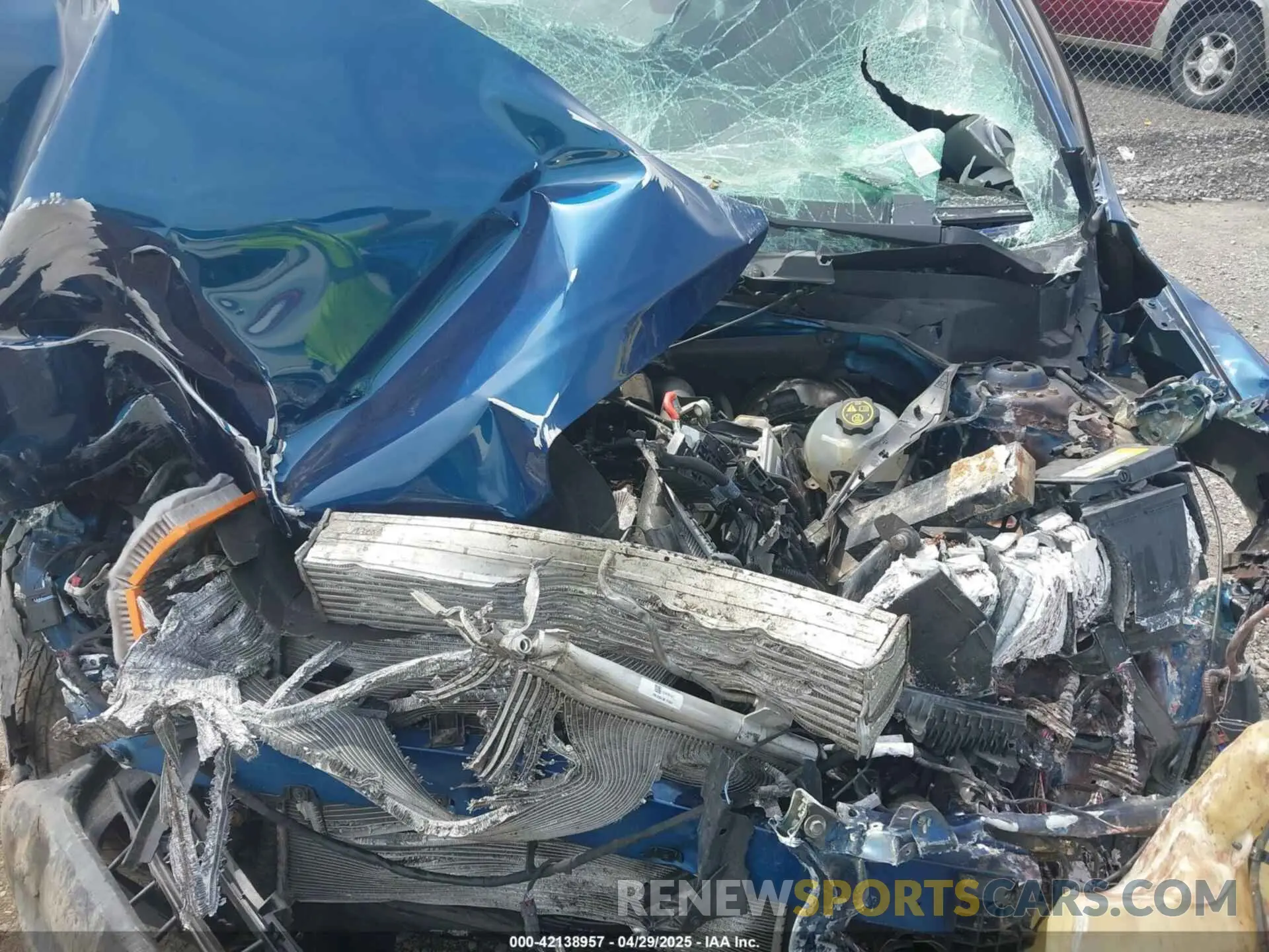 10 Photograph of a damaged car 3GNAXXEV9KL375475 CHEVROLET EQUINOX 2019
