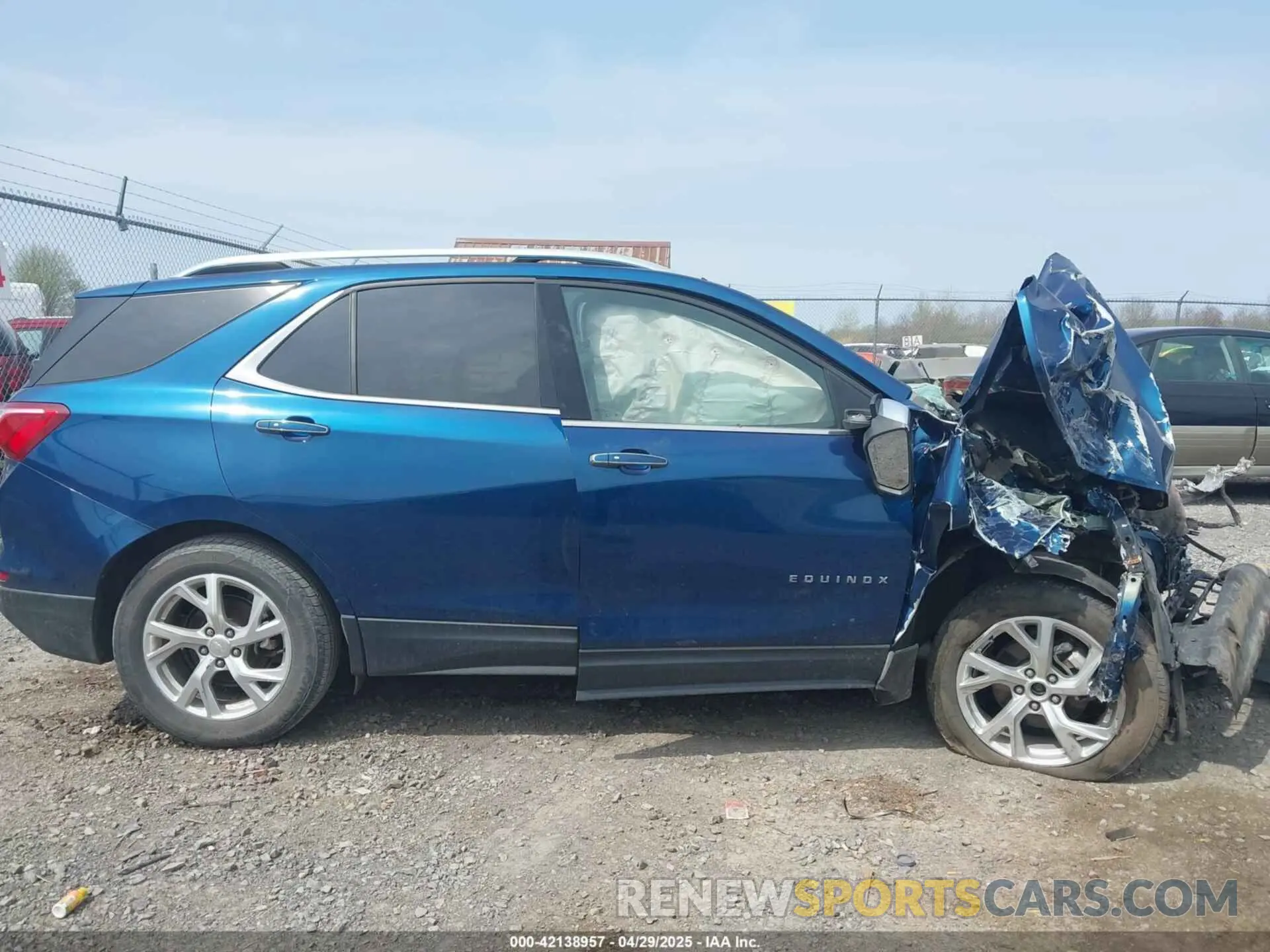 13 Photograph of a damaged car 3GNAXXEV9KL375475 CHEVROLET EQUINOX 2019