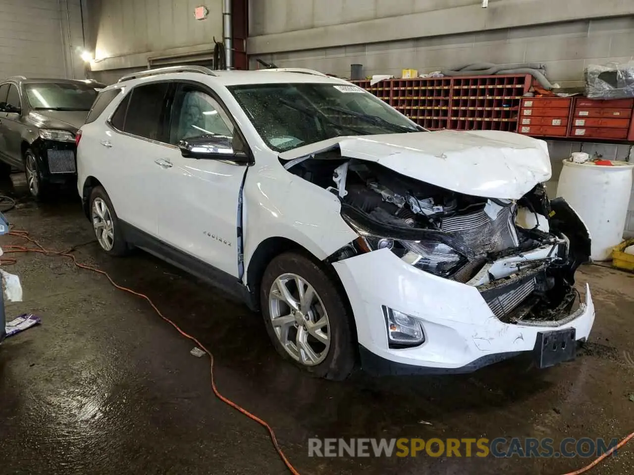 4 Фотография поврежденного автомобиля 3GNAXXEV9KS658609 CHEVROLET EQUINOX 2019