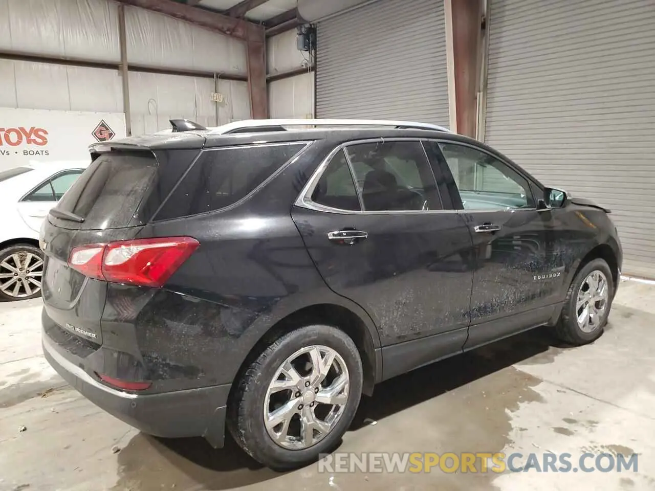 3 Photograph of a damaged car 3GNAXXEVXKL327418 CHEVROLET EQUINOX 2019
