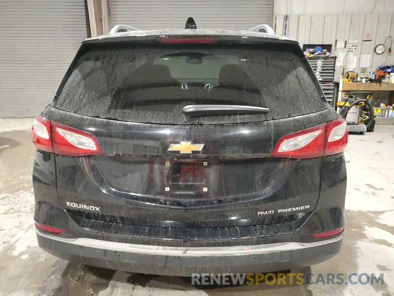 6 Photograph of a damaged car 3GNAXXEVXKL327418 CHEVROLET EQUINOX 2019