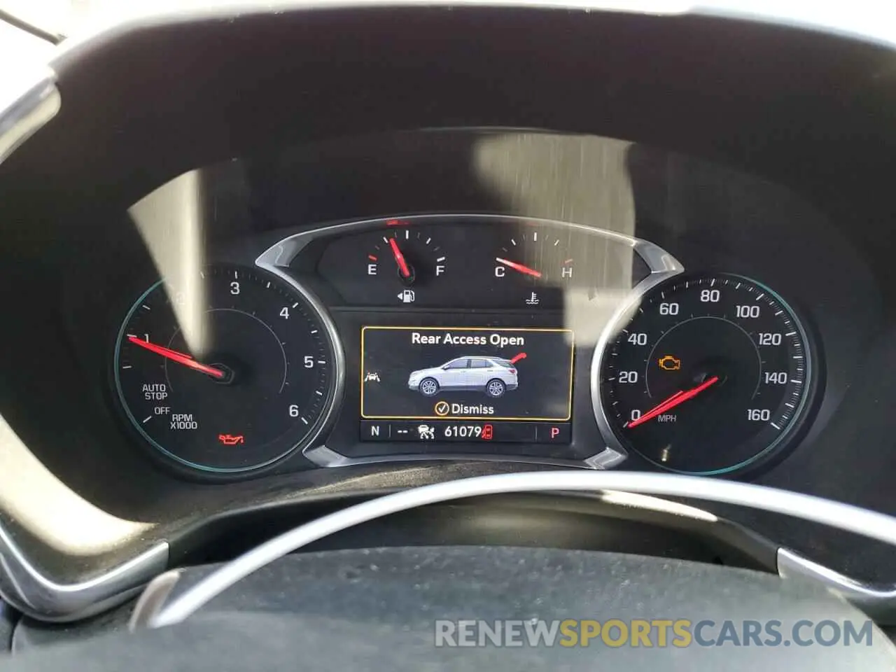 9 Фотография поврежденного автомобиля 3GNAXZEU4KS572918 CHEVROLET EQUINOX 2019