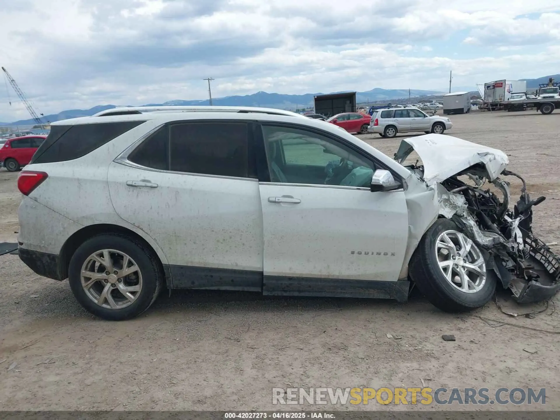 14 Photograph of a damaged car 3GNAXZEUXKS598469 CHEVROLET EQUINOX 2019