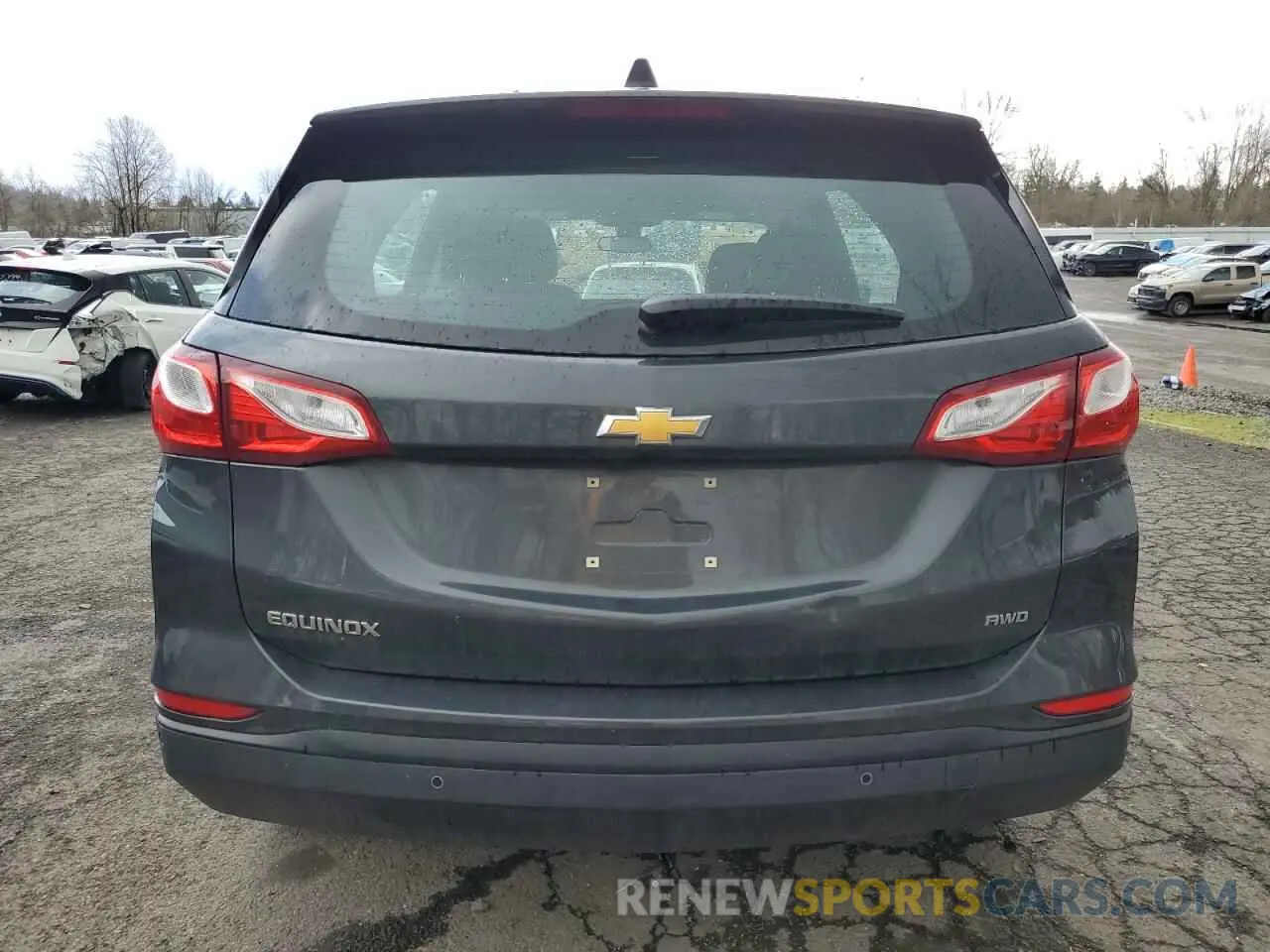 6 Photograph of a damaged car 2GNAX5EV0L6201871 CHEVROLET EQUINOX 2020