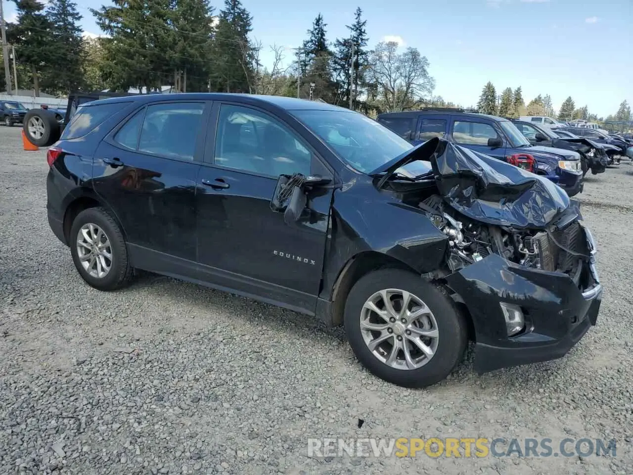 4 Photograph of a damaged car 2GNAX5EV9L6246419 CHEVROLET EQUINOX 2020