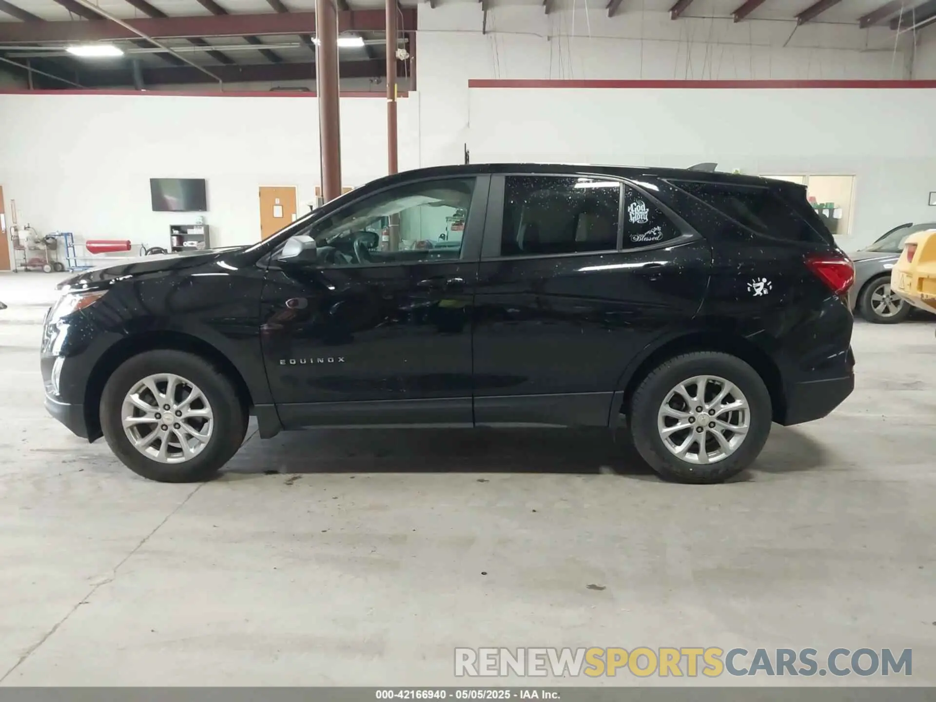 14 Photograph of a damaged car 2GNAX5EVXL6255002 CHEVROLET EQUINOX 2020