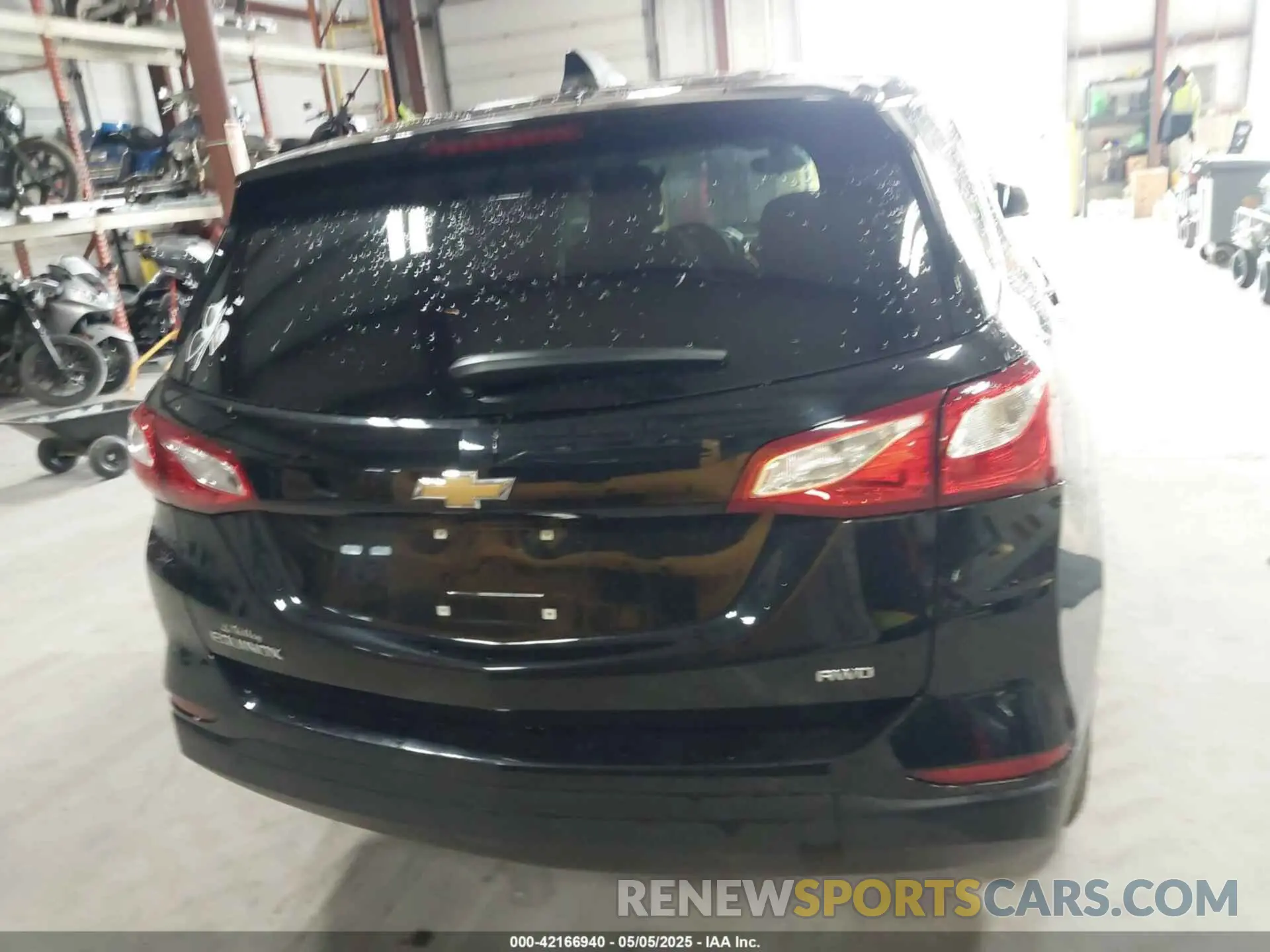16 Photograph of a damaged car 2GNAX5EVXL6255002 CHEVROLET EQUINOX 2020