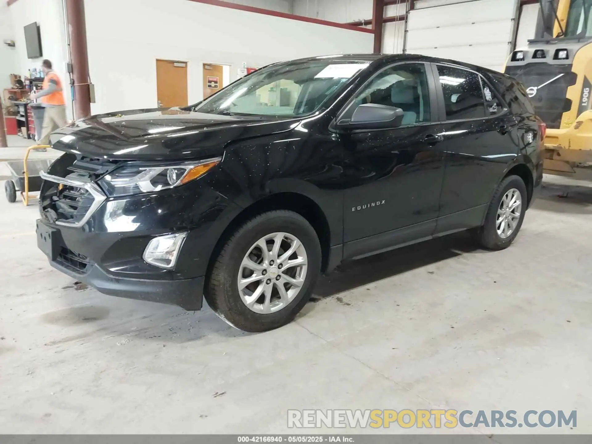 2 Photograph of a damaged car 2GNAX5EVXL6255002 CHEVROLET EQUINOX 2020