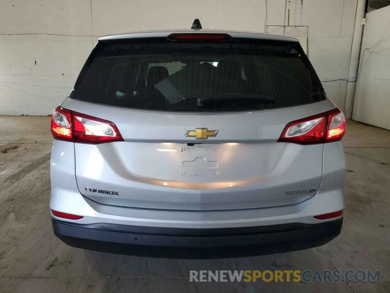 6 Photograph of a damaged car 2GNAXFEV2L6249801 CHEVROLET EQUINOX 2020