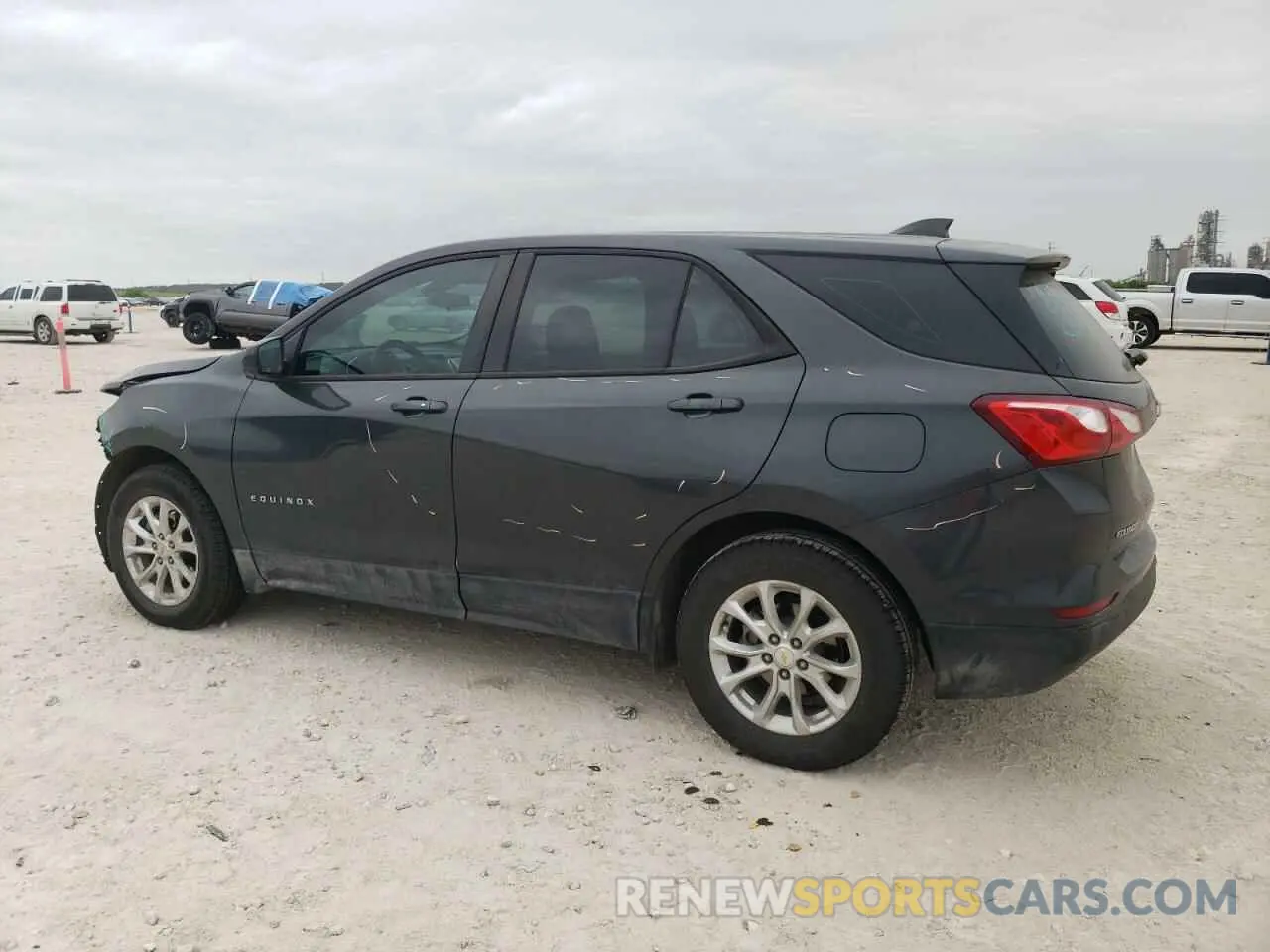 2 Фотография поврежденного автомобиля 2GNAXHEV0L6177864 CHEVROLET EQUINOX 2020