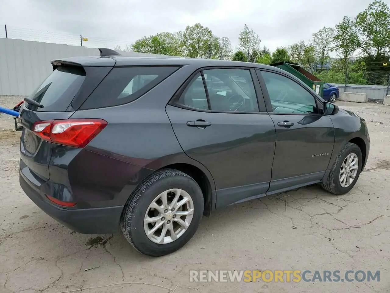3 Фотография поврежденного автомобиля 2GNAXHEV1L6137471 CHEVROLET EQUINOX 2020