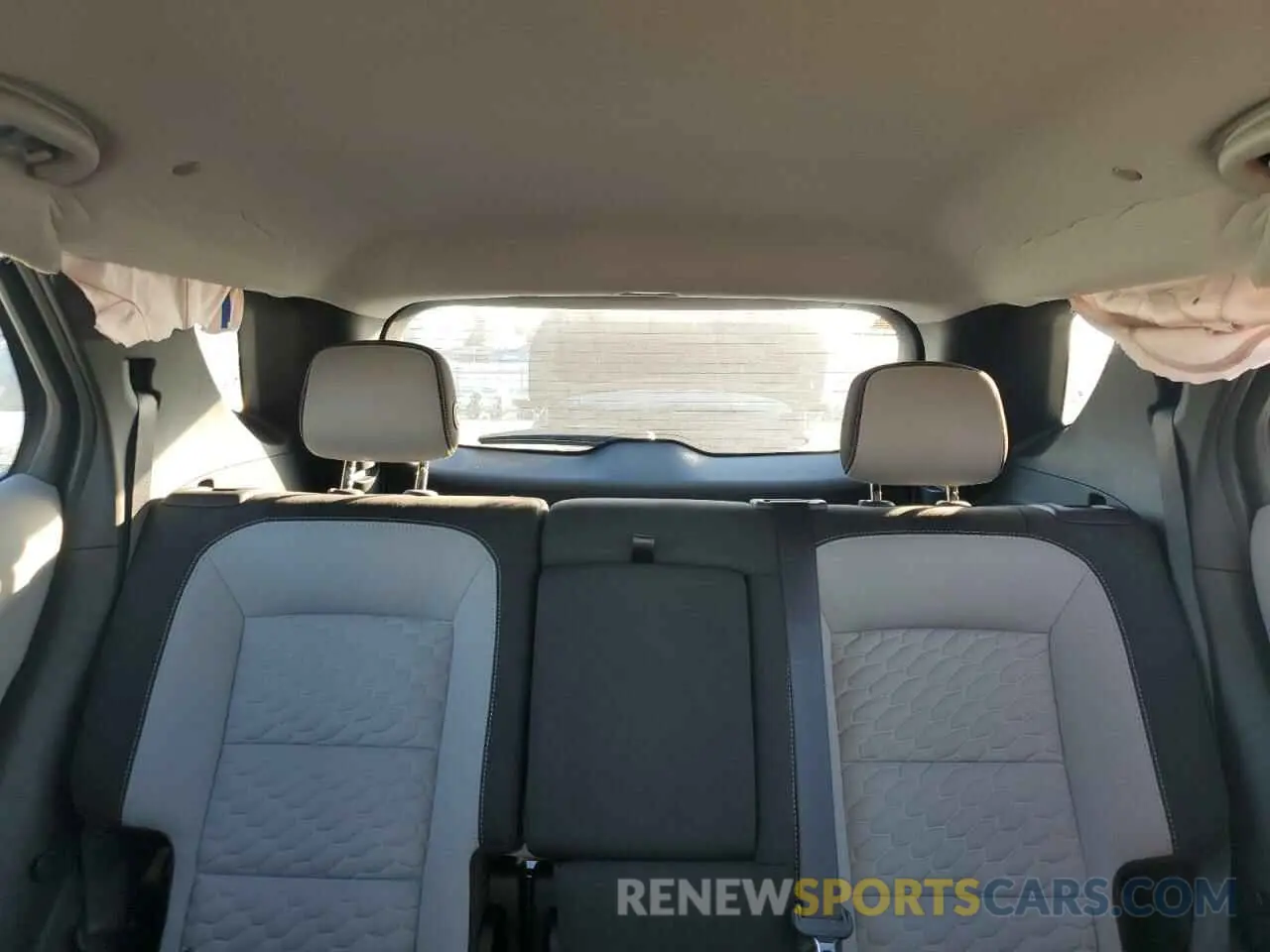 10 Фотография поврежденного автомобиля 2GNAXHEV1L6164489 CHEVROLET EQUINOX 2020
