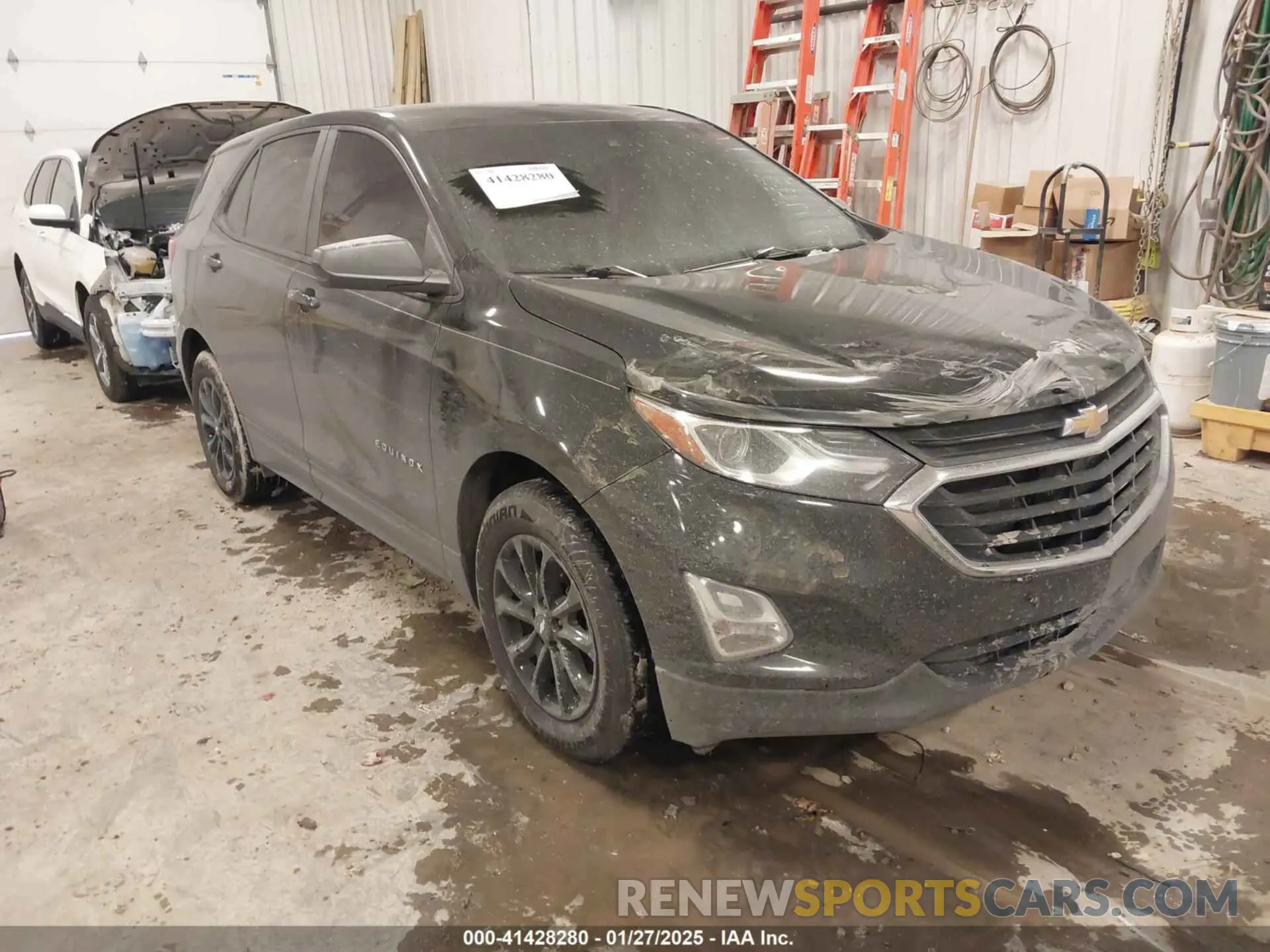 1 Photograph of a damaged car 2GNAXHEV1L6188761 CHEVROLET EQUINOX 2020