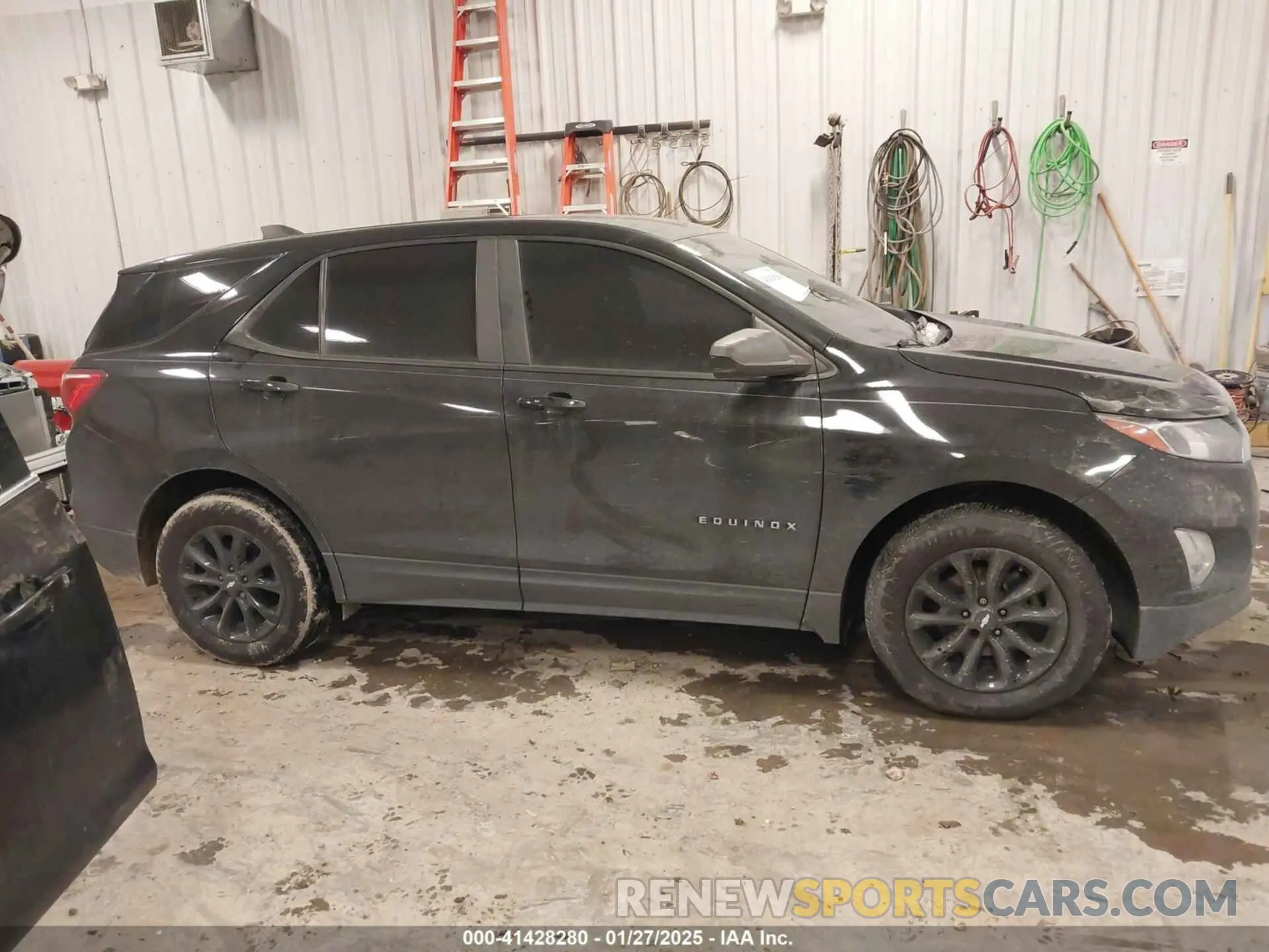 13 Photograph of a damaged car 2GNAXHEV1L6188761 CHEVROLET EQUINOX 2020