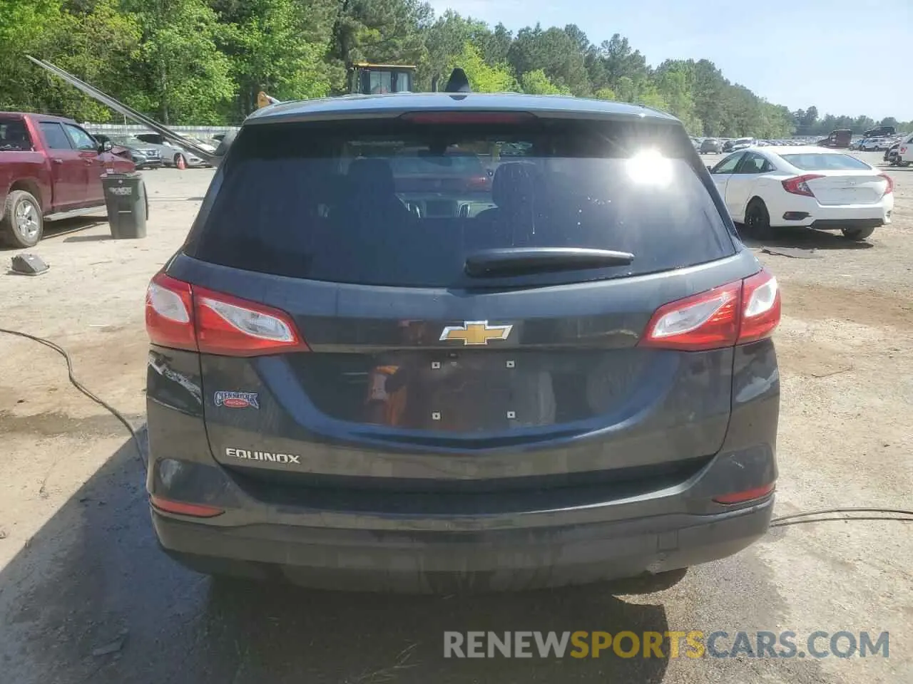 6 Photograph of a damaged car 2GNAXHEV1L6209835 CHEVROLET EQUINOX 2020