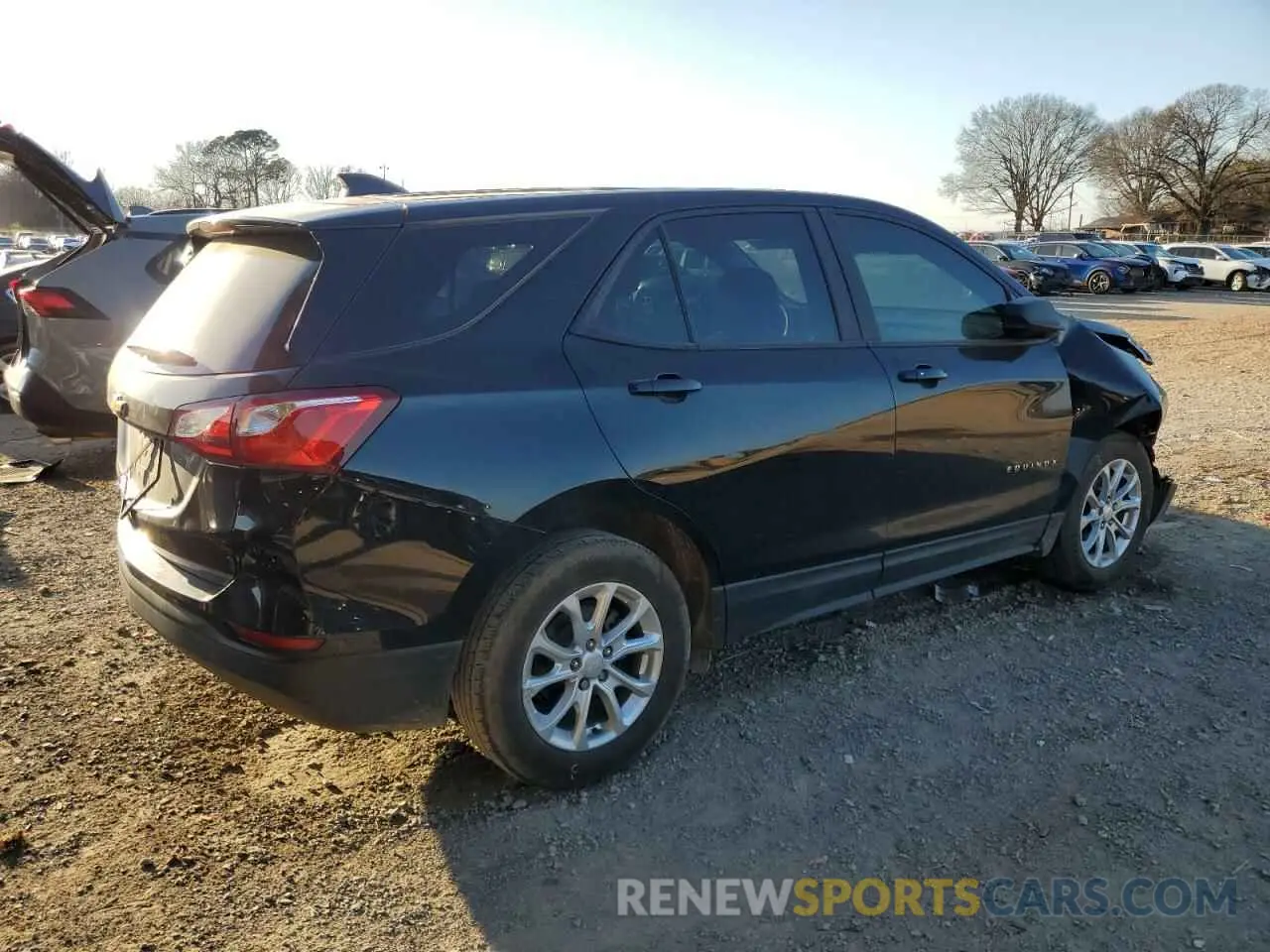 3 Photograph of a damaged car 2GNAXHEV2L6124888 CHEVROLET EQUINOX 2020