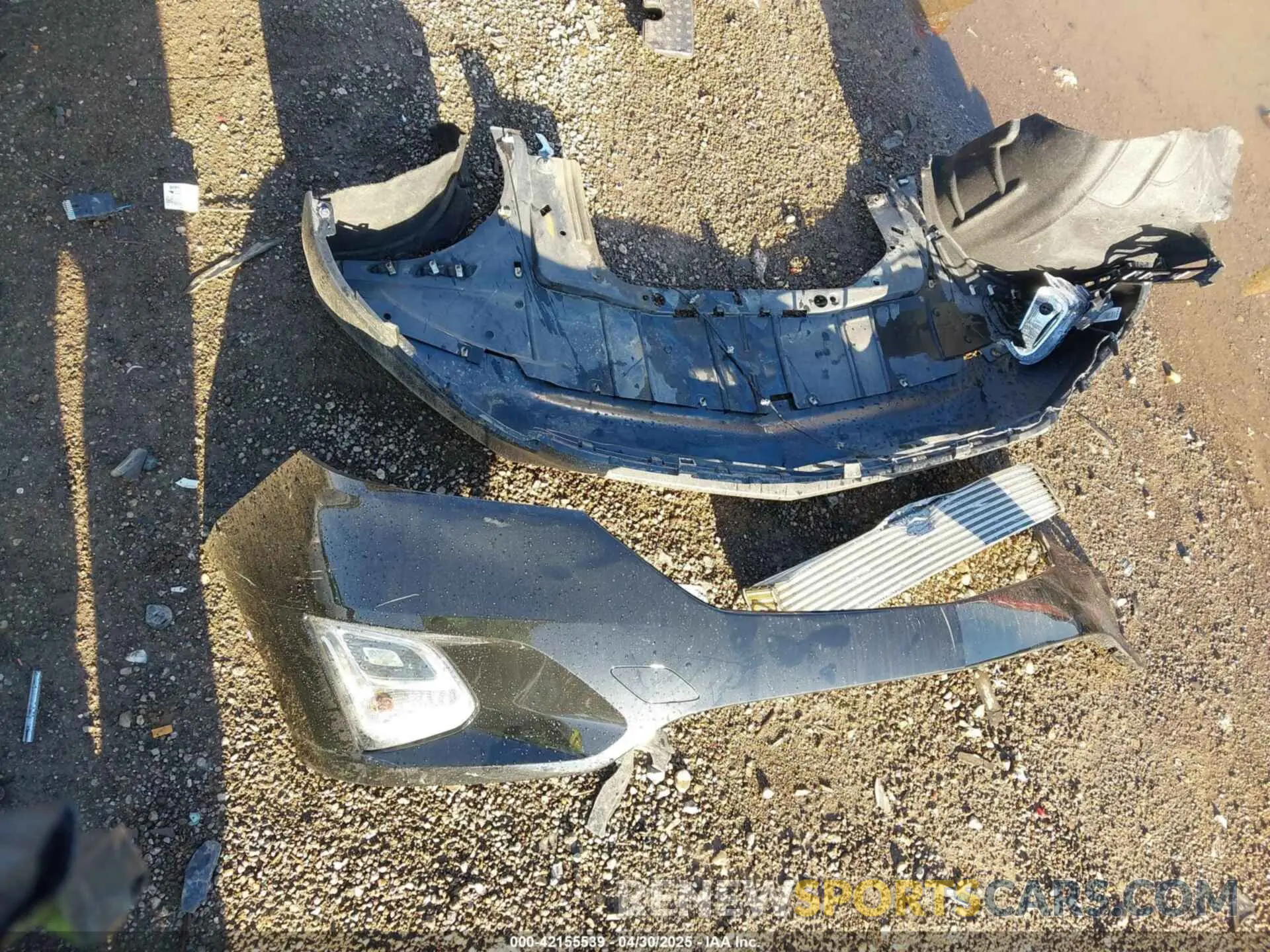 12 Photograph of a damaged car 2GNAXHEV2L6221539 CHEVROLET EQUINOX 2020