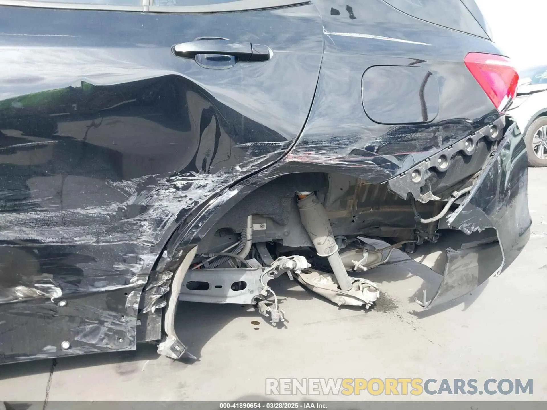 18 Фотография поврежденного автомобиля 2GNAXHEV2L6276413 CHEVROLET EQUINOX 2020