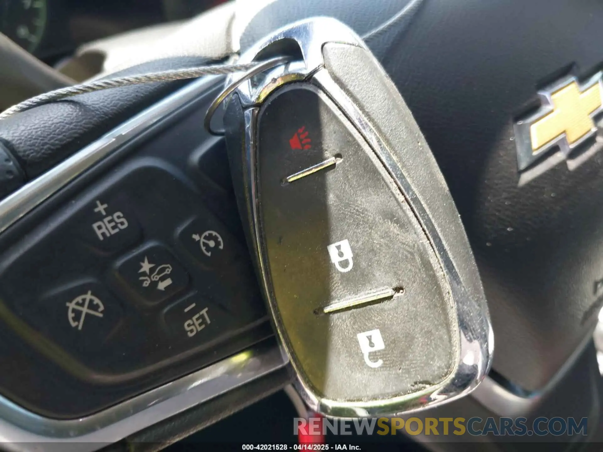 11 Photograph of a damaged car 2GNAXHEV2L6278338 CHEVROLET EQUINOX 2020