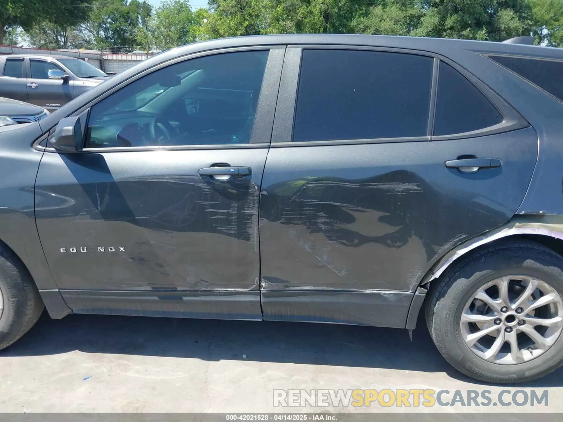 15 Photograph of a damaged car 2GNAXHEV2L6278338 CHEVROLET EQUINOX 2020