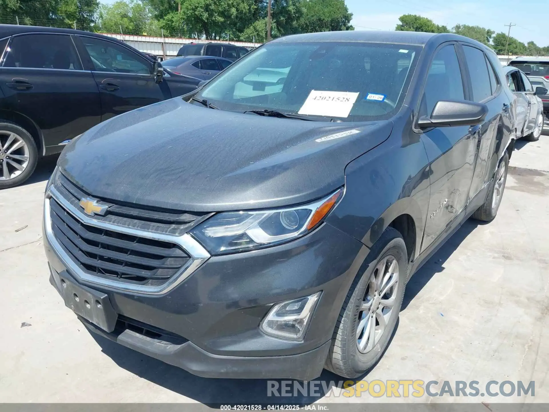 2 Photograph of a damaged car 2GNAXHEV2L6278338 CHEVROLET EQUINOX 2020