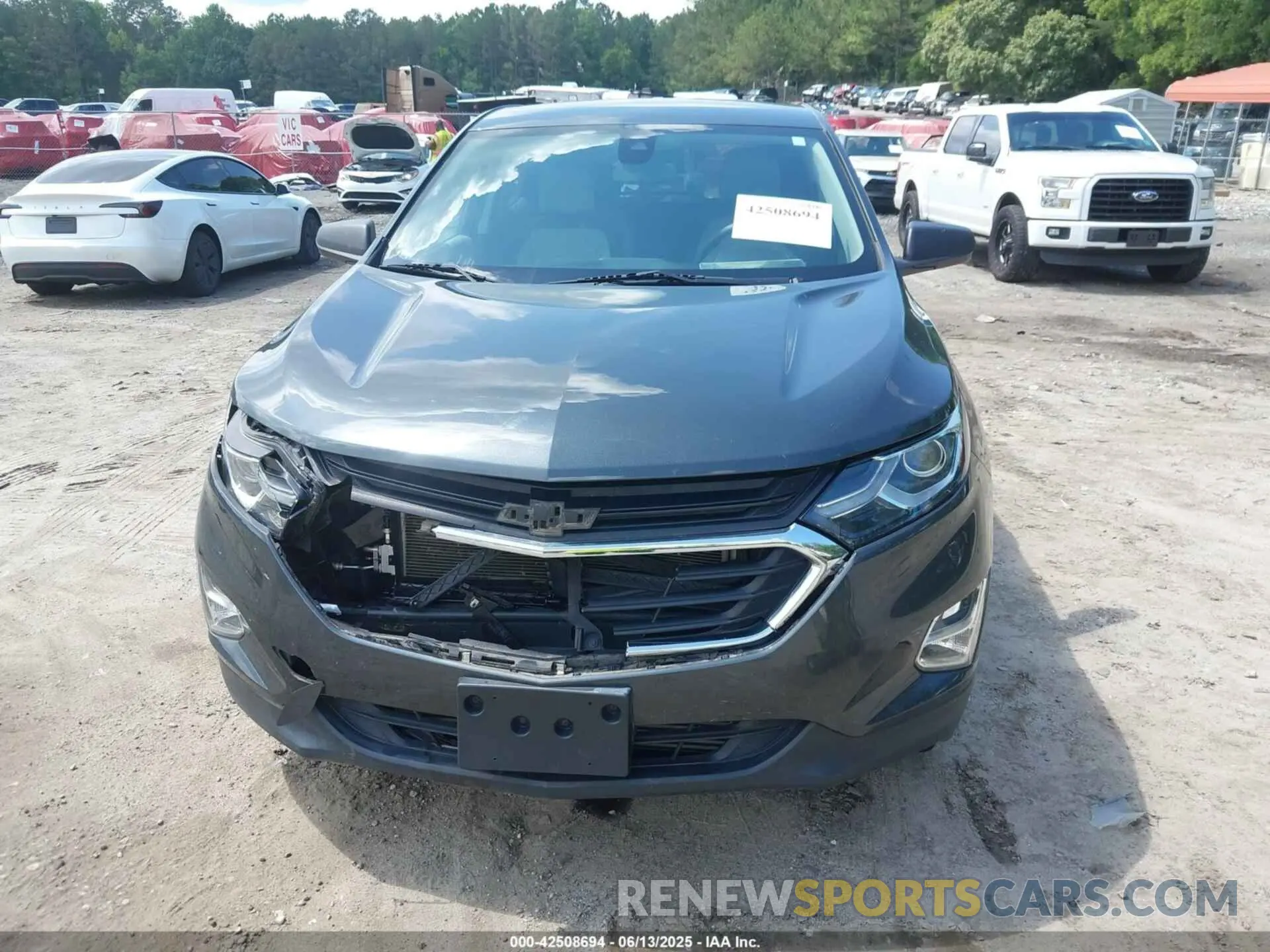 12 Photograph of a damaged car 2GNAXHEV3L6191693 CHEVROLET EQUINOX 2020