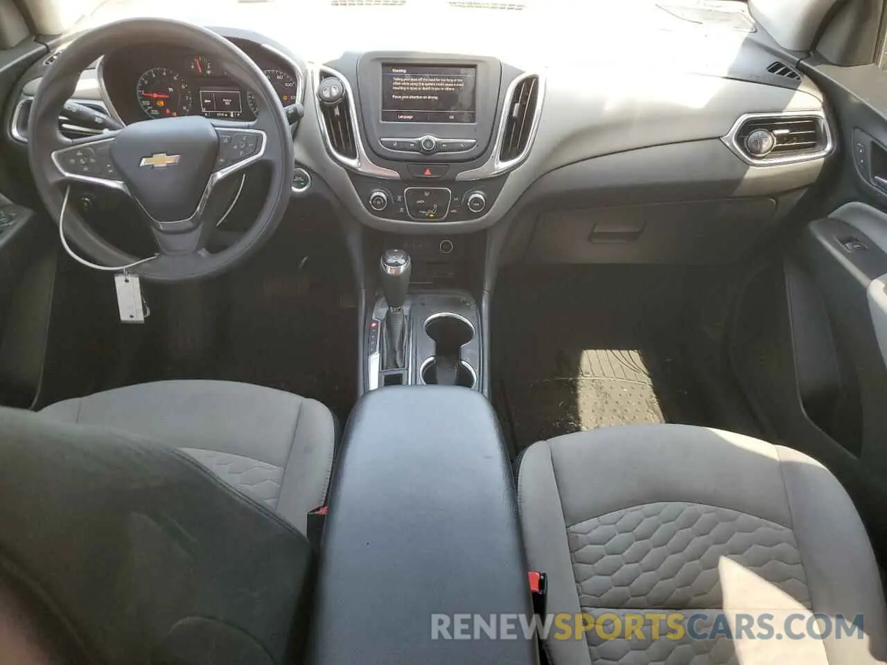 8 Фотография поврежденного автомобиля 2GNAXHEV3L6228631 CHEVROLET EQUINOX 2020