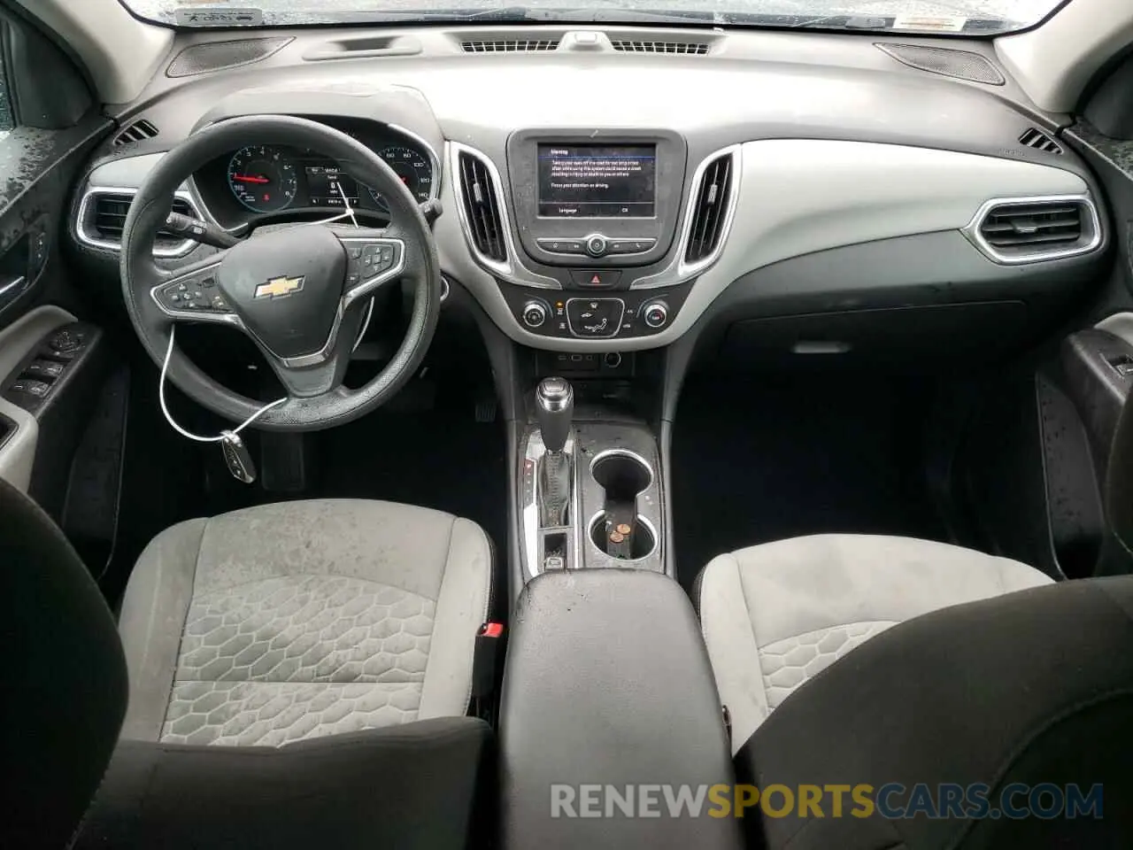 8 Photograph of a damaged car 2GNAXHEV3L6268031 CHEVROLET EQUINOX 2020