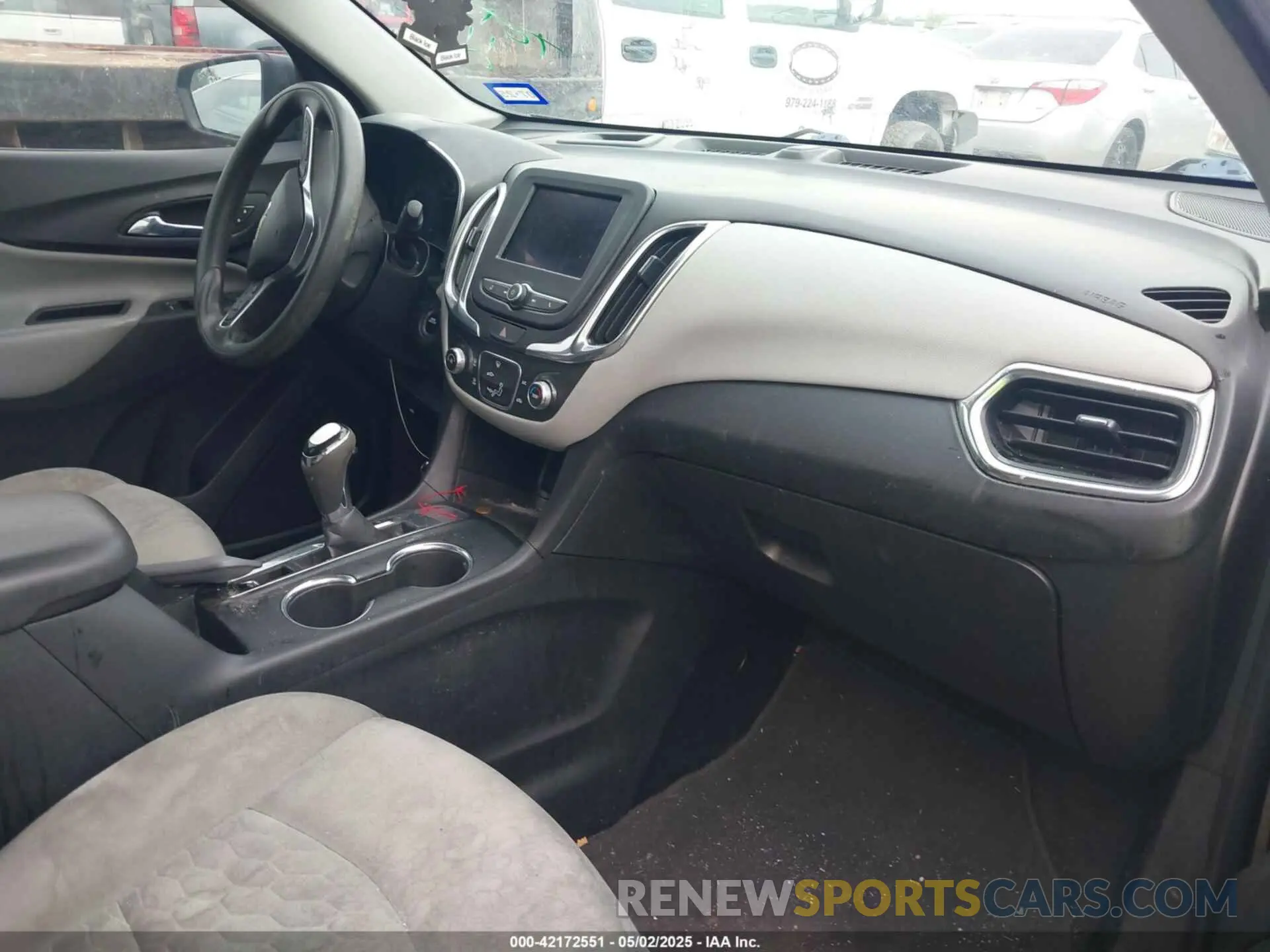 5 Фотография поврежденного автомобиля 2GNAXHEV4L6209134 CHEVROLET EQUINOX 2020