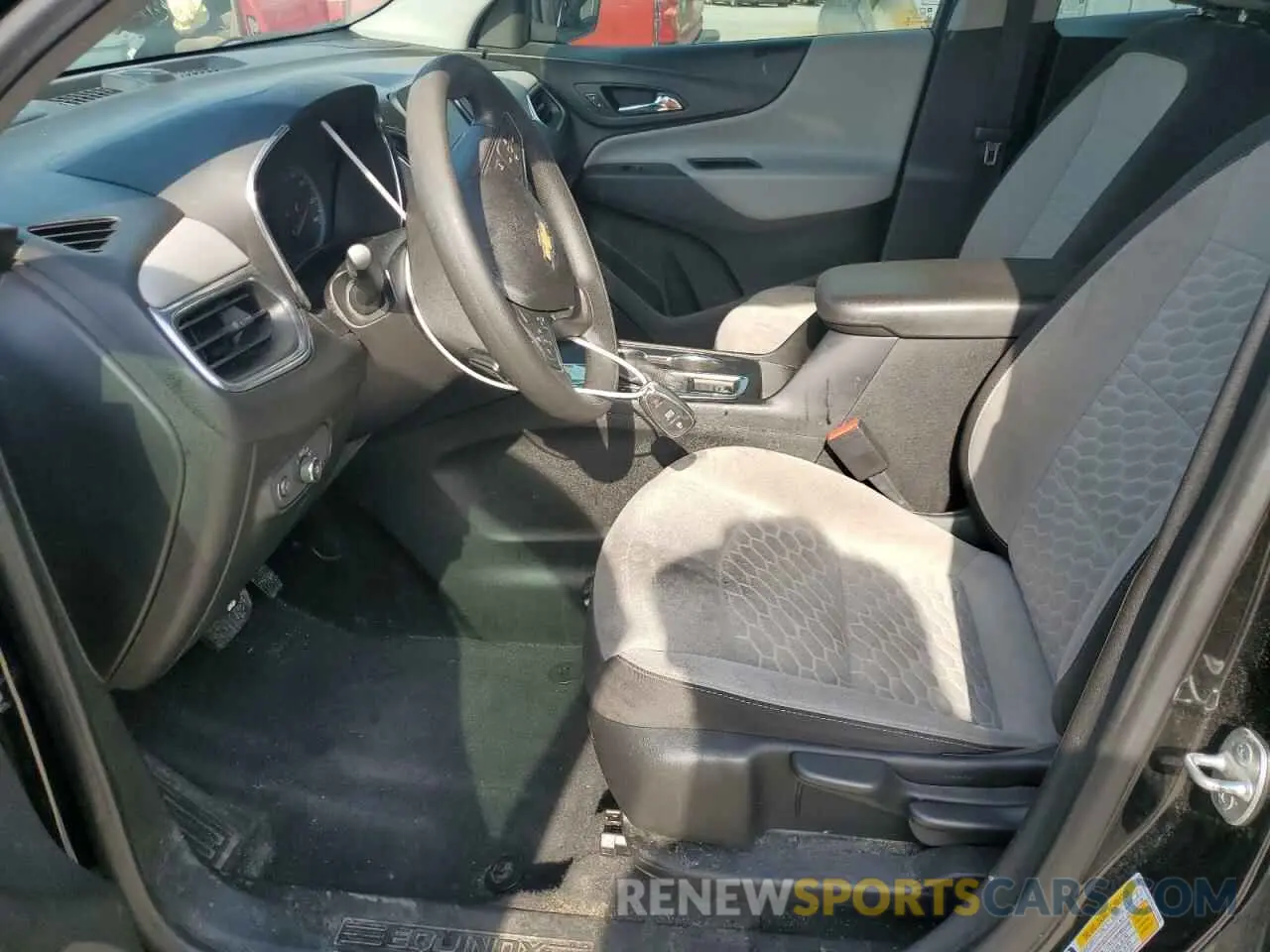 7 Фотография поврежденного автомобиля 2GNAXHEV4L6217198 CHEVROLET EQUINOX 2020