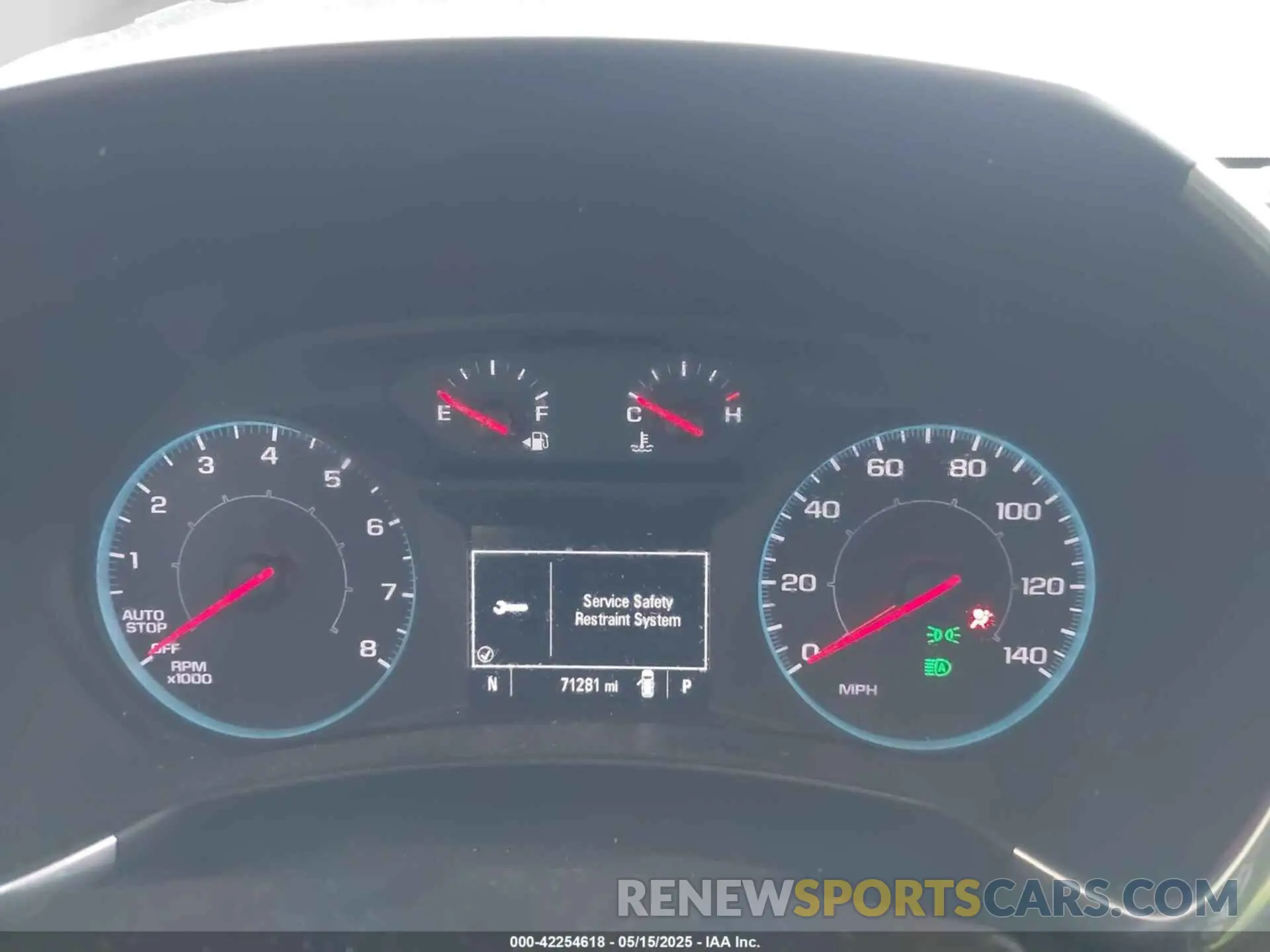 7 Photograph of a damaged car 2GNAXHEV4L6270953 CHEVROLET EQUINOX 2020