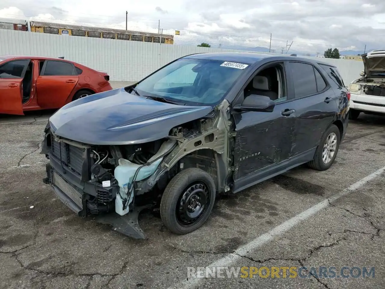 1 Фотография поврежденного автомобиля 2GNAXHEV4L6277921 CHEVROLET EQUINOX 2020