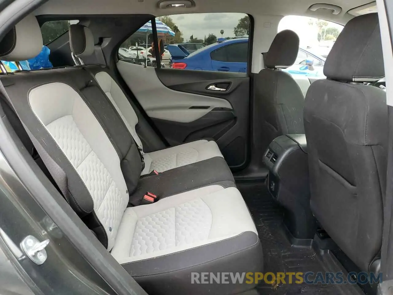 11 Фотография поврежденного автомобиля 2GNAXHEV4L6277921 CHEVROLET EQUINOX 2020