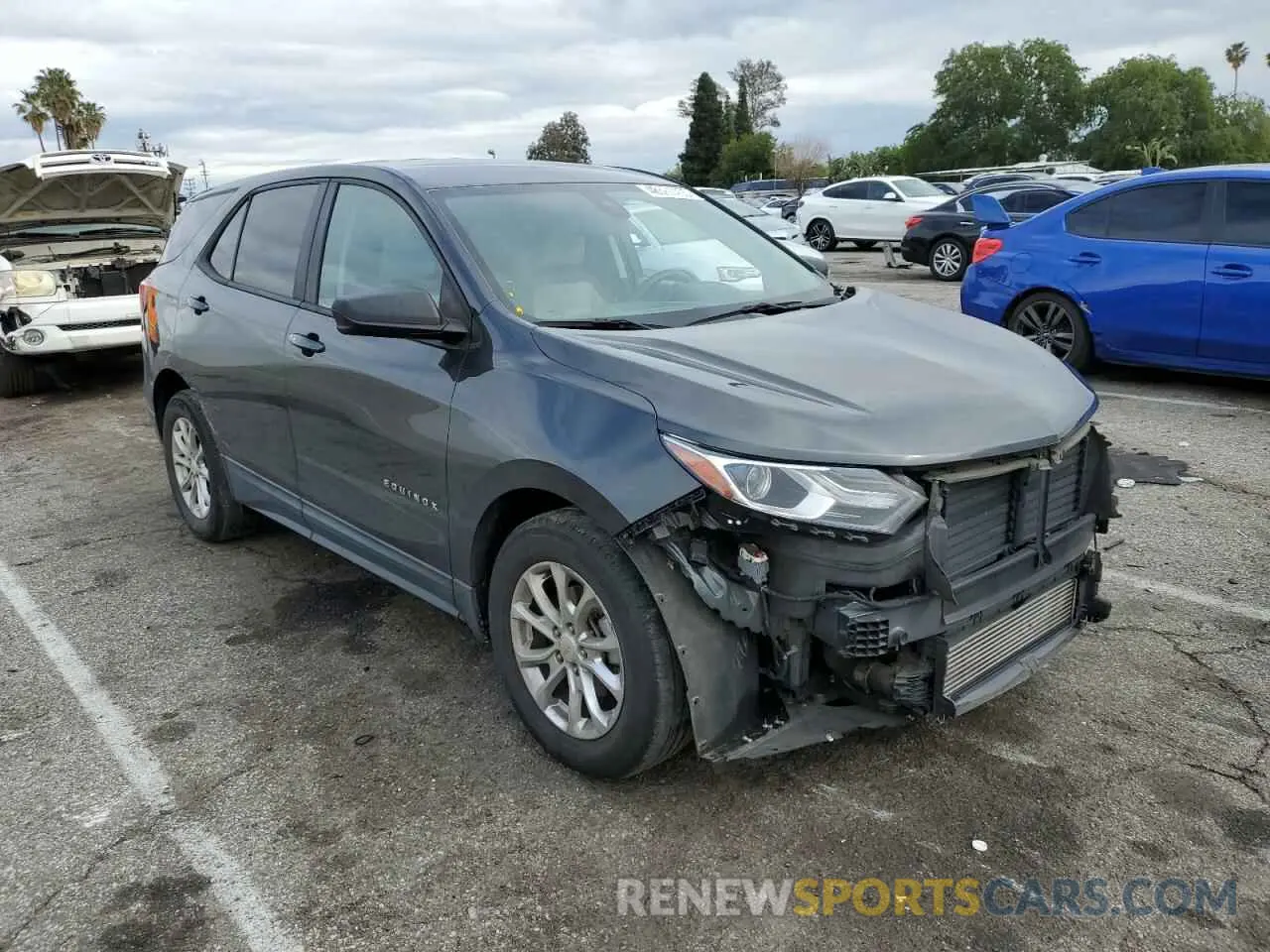 4 Фотография поврежденного автомобиля 2GNAXHEV4L6277921 CHEVROLET EQUINOX 2020