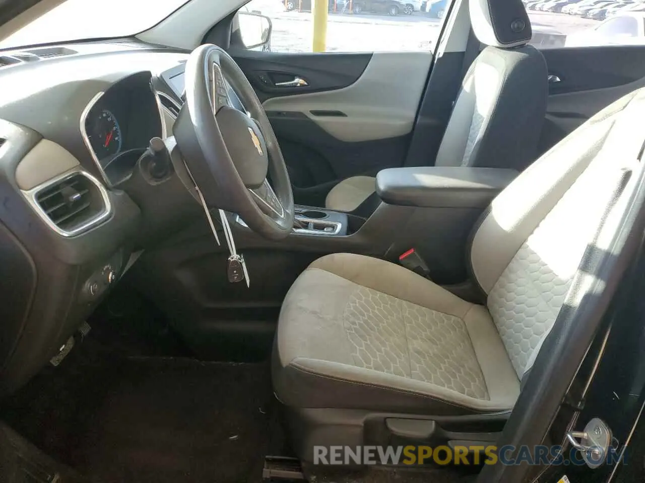 7 Photograph of a damaged car 2GNAXHEV5L6284182 CHEVROLET EQUINOX 2020