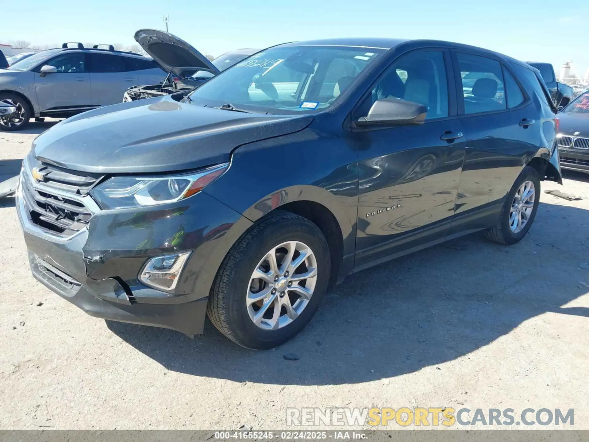 2 Photograph of a damaged car 2GNAXHEV6L6191283 CHEVROLET EQUINOX 2020