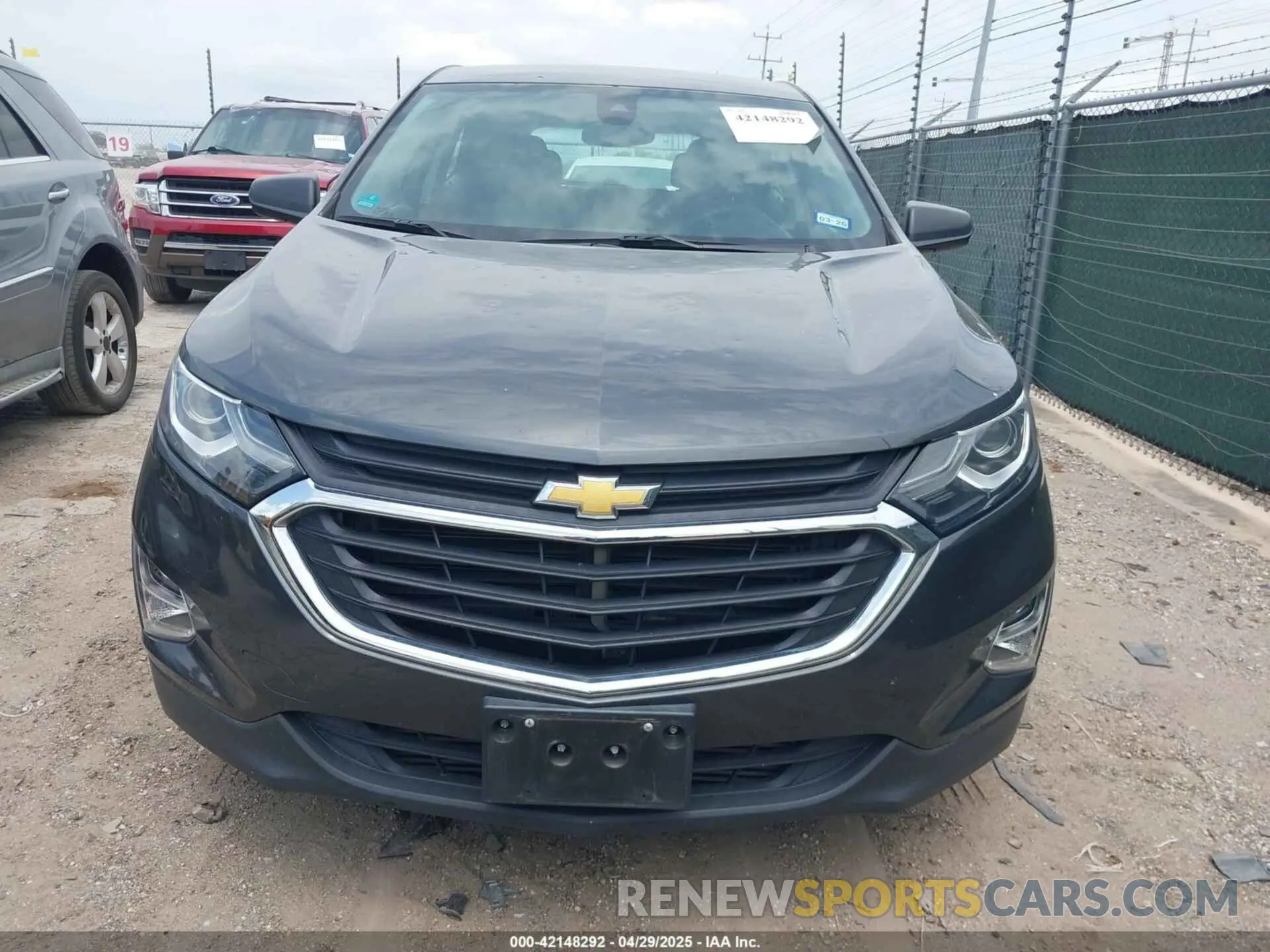 12 Photograph of a damaged car 2GNAXHEV6L6230440 CHEVROLET EQUINOX 2020