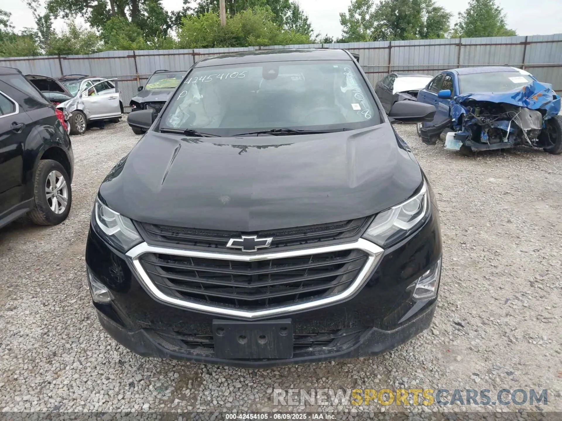 13 Photograph of a damaged car 2GNAXHEV6L6245018 CHEVROLET EQUINOX 2020