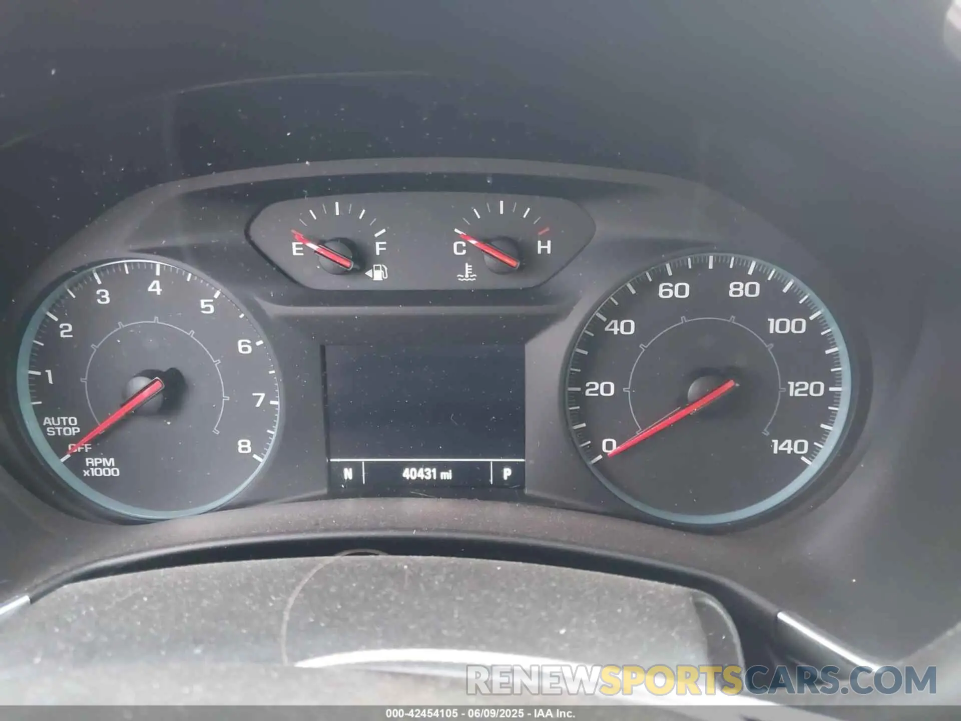 7 Photograph of a damaged car 2GNAXHEV6L6245018 CHEVROLET EQUINOX 2020