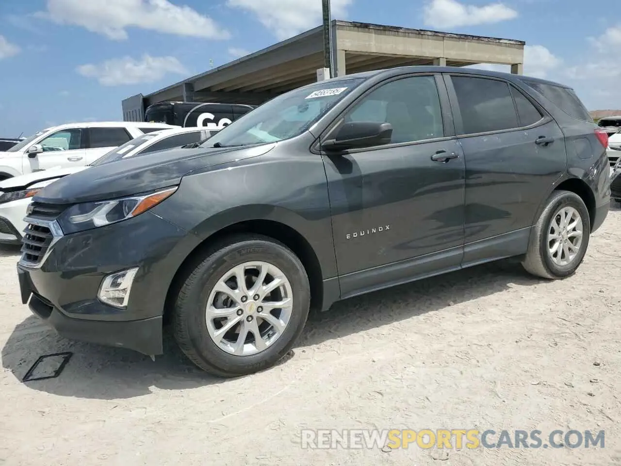 1 Фотография поврежденного автомобиля 2GNAXHEV6L6279072 CHEVROLET EQUINOX 2020