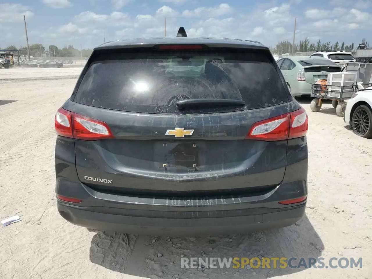 6 Фотография поврежденного автомобиля 2GNAXHEV6L6279072 CHEVROLET EQUINOX 2020