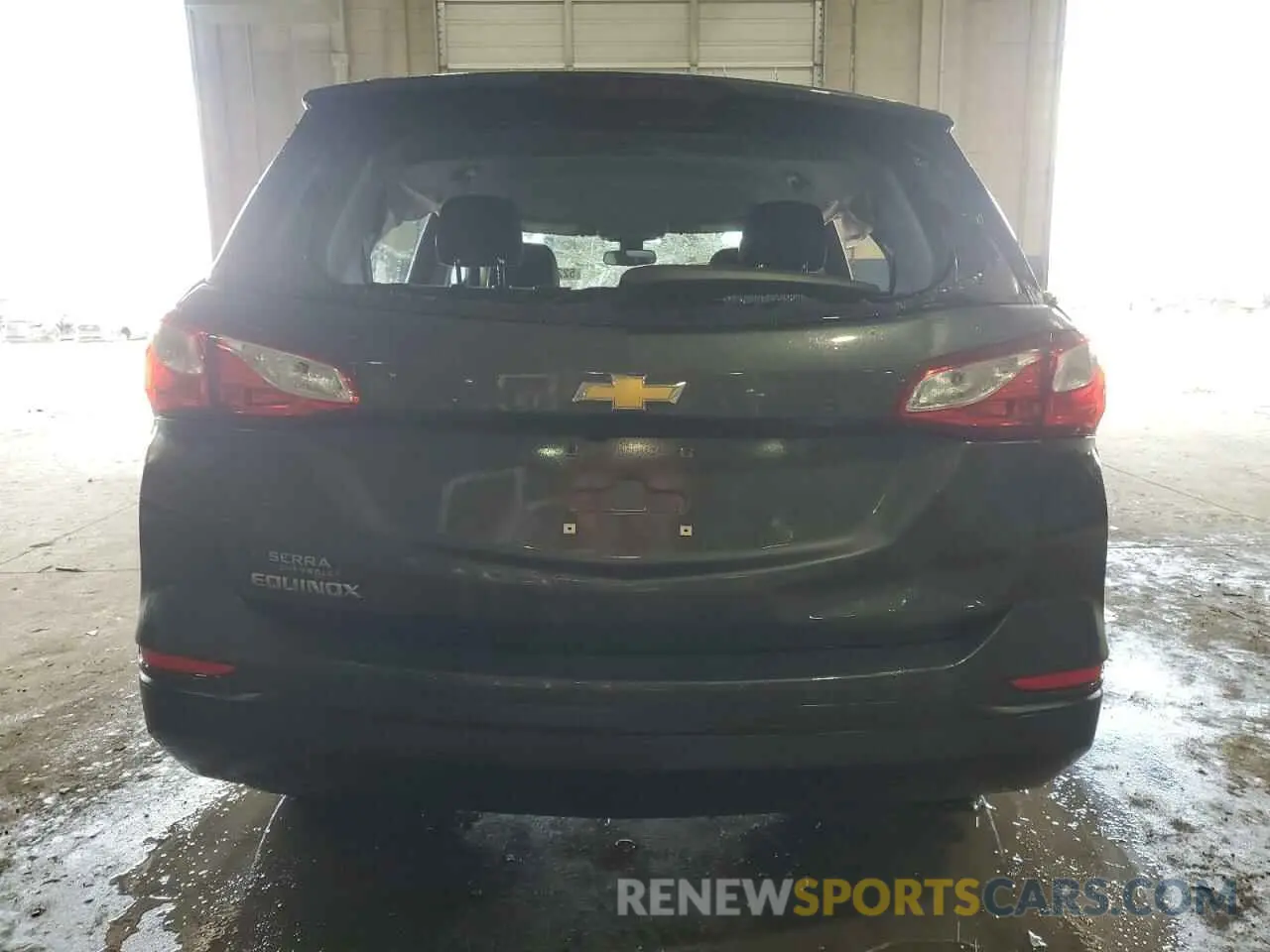 6 Photograph of a damaged car 2GNAXHEV8L6180088 CHEVROLET EQUINOX 2020