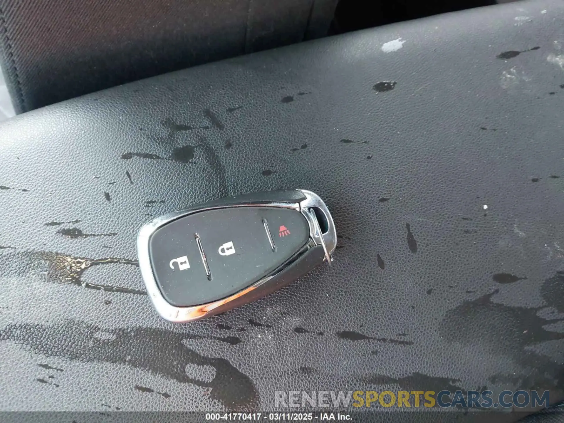 11 Фотография поврежденного автомобиля 2GNAXHEV8L6256778 CHEVROLET EQUINOX 2020