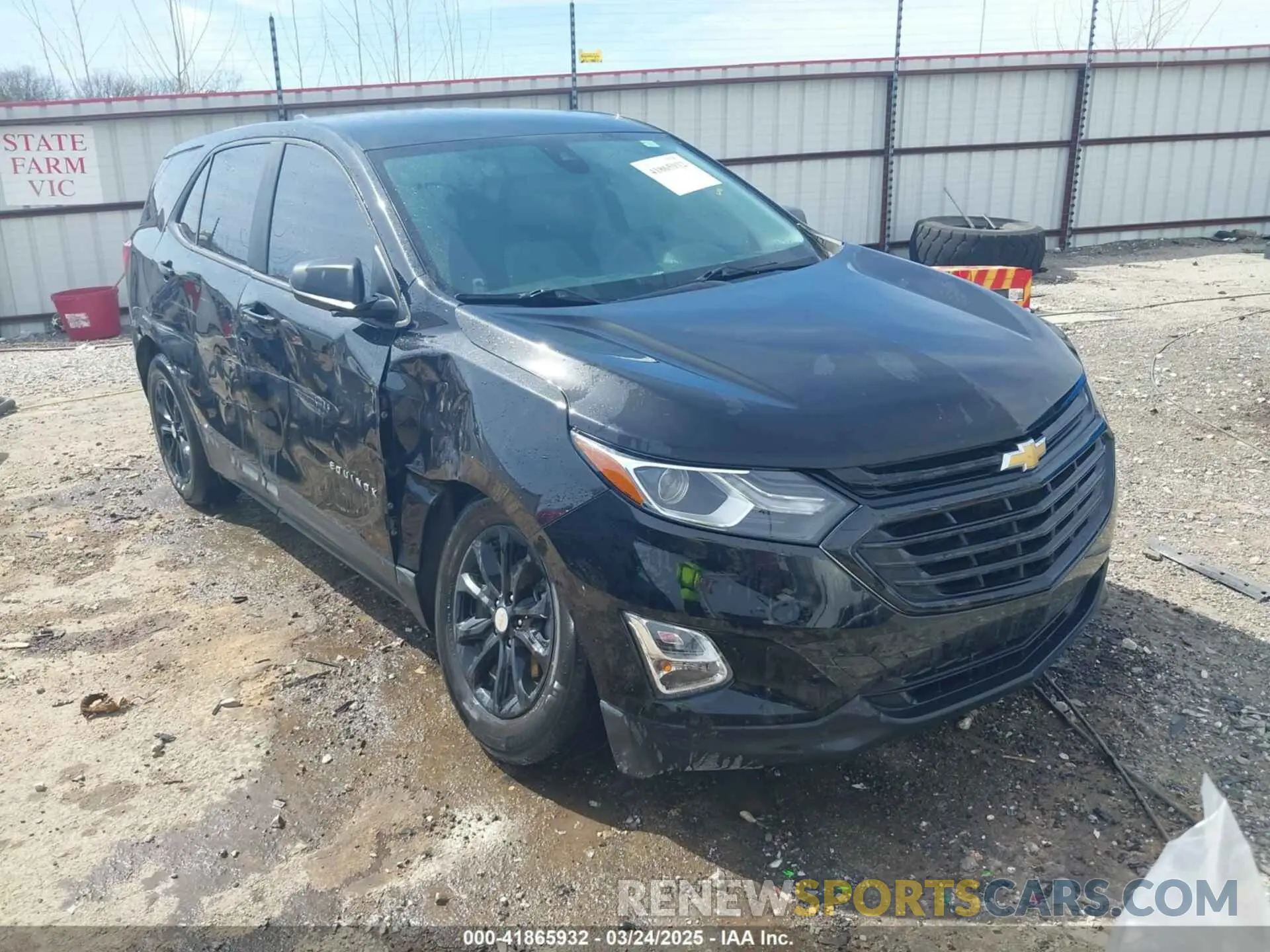 1 Photograph of a damaged car 2GNAXHEV8L6266968 CHEVROLET EQUINOX 2020