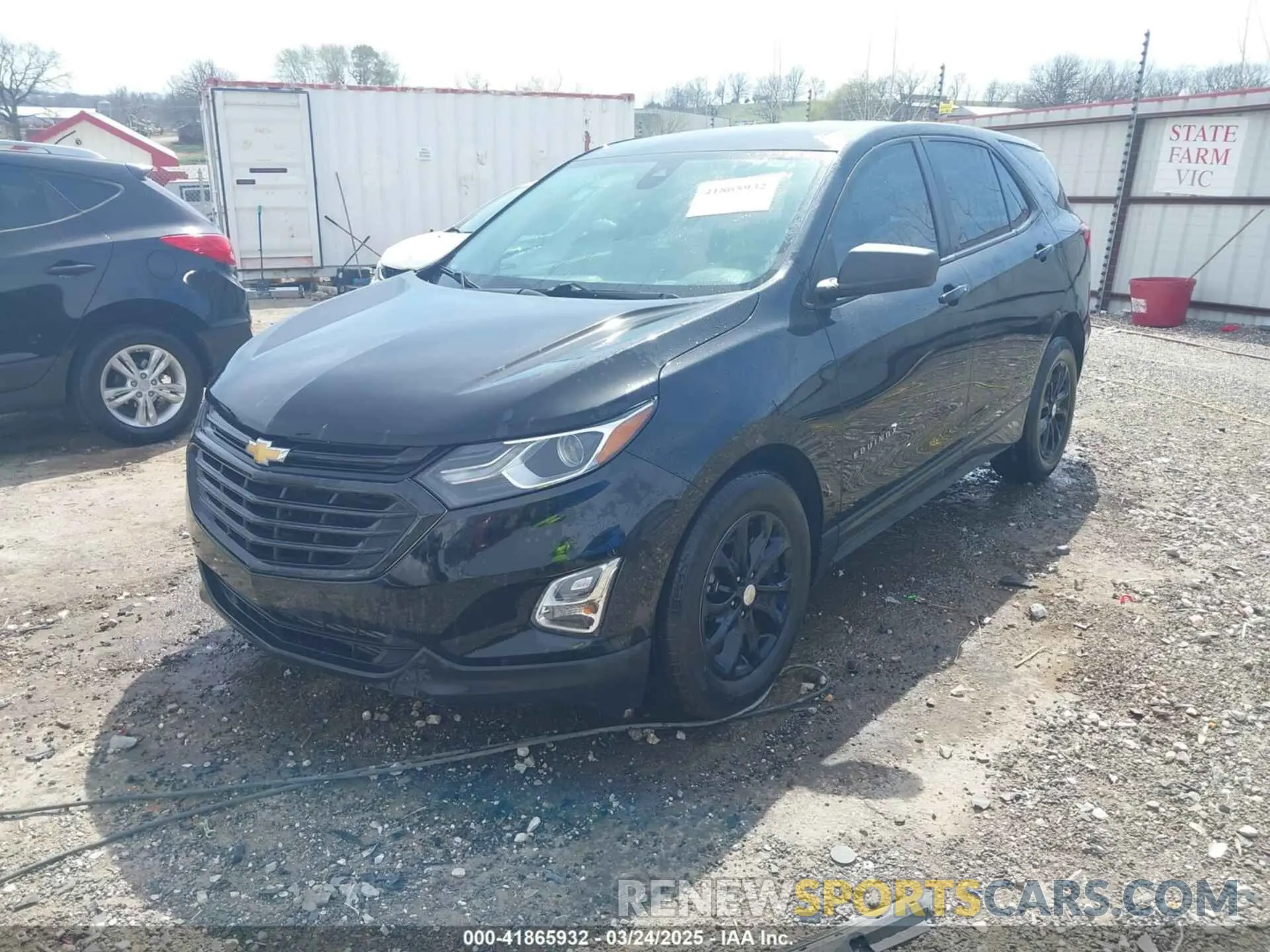 2 Photograph of a damaged car 2GNAXHEV8L6266968 CHEVROLET EQUINOX 2020