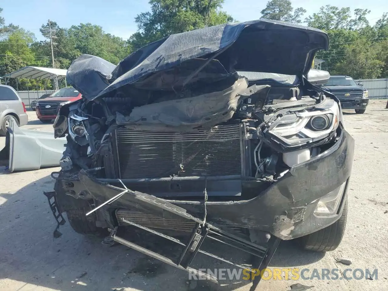 5 Photograph of a damaged car 2GNAXHEV9L6141722 CHEVROLET EQUINOX 2020