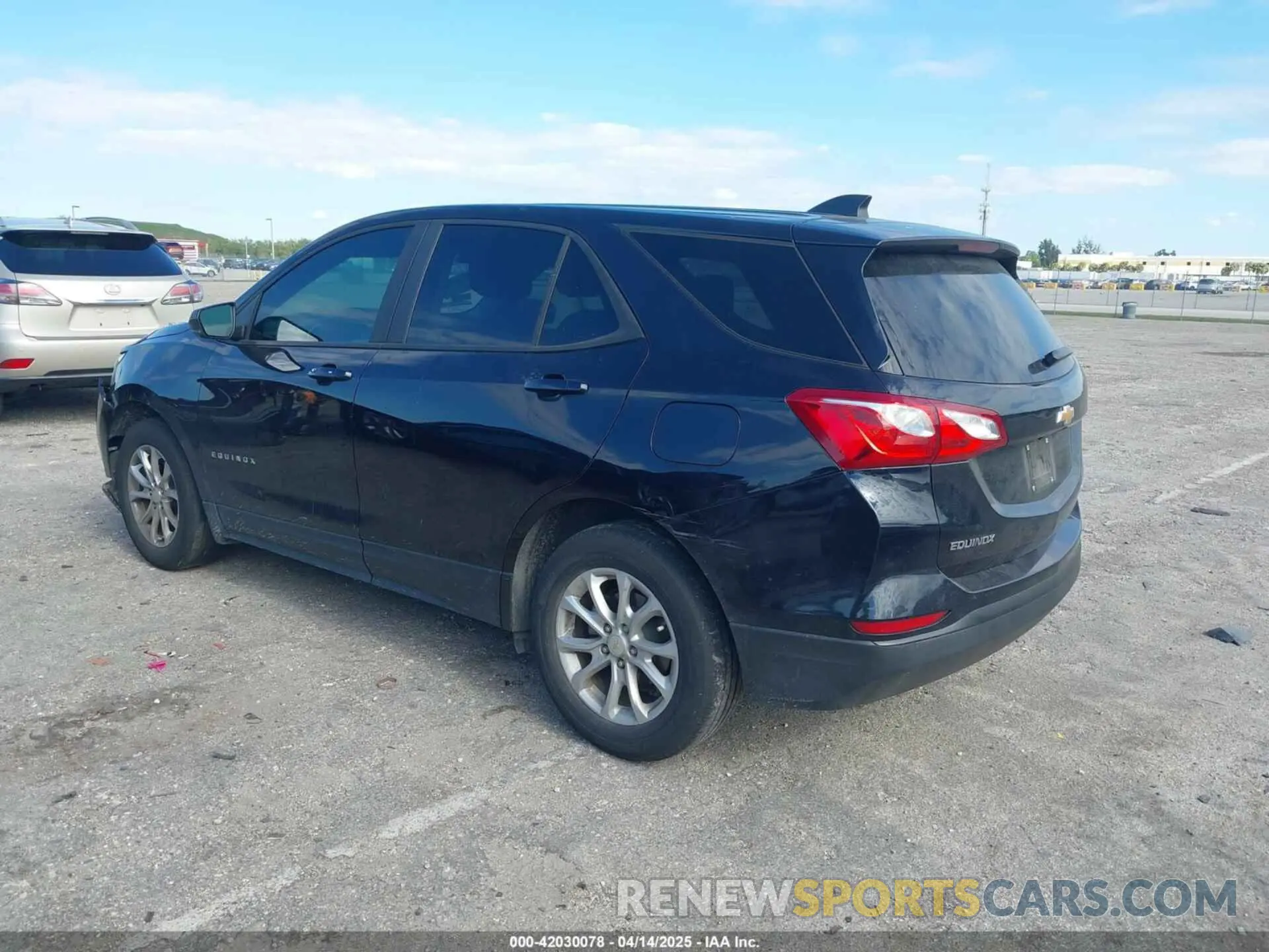3 Photograph of a damaged car 2GNAXHEVXL6209798 CHEVROLET EQUINOX 2020