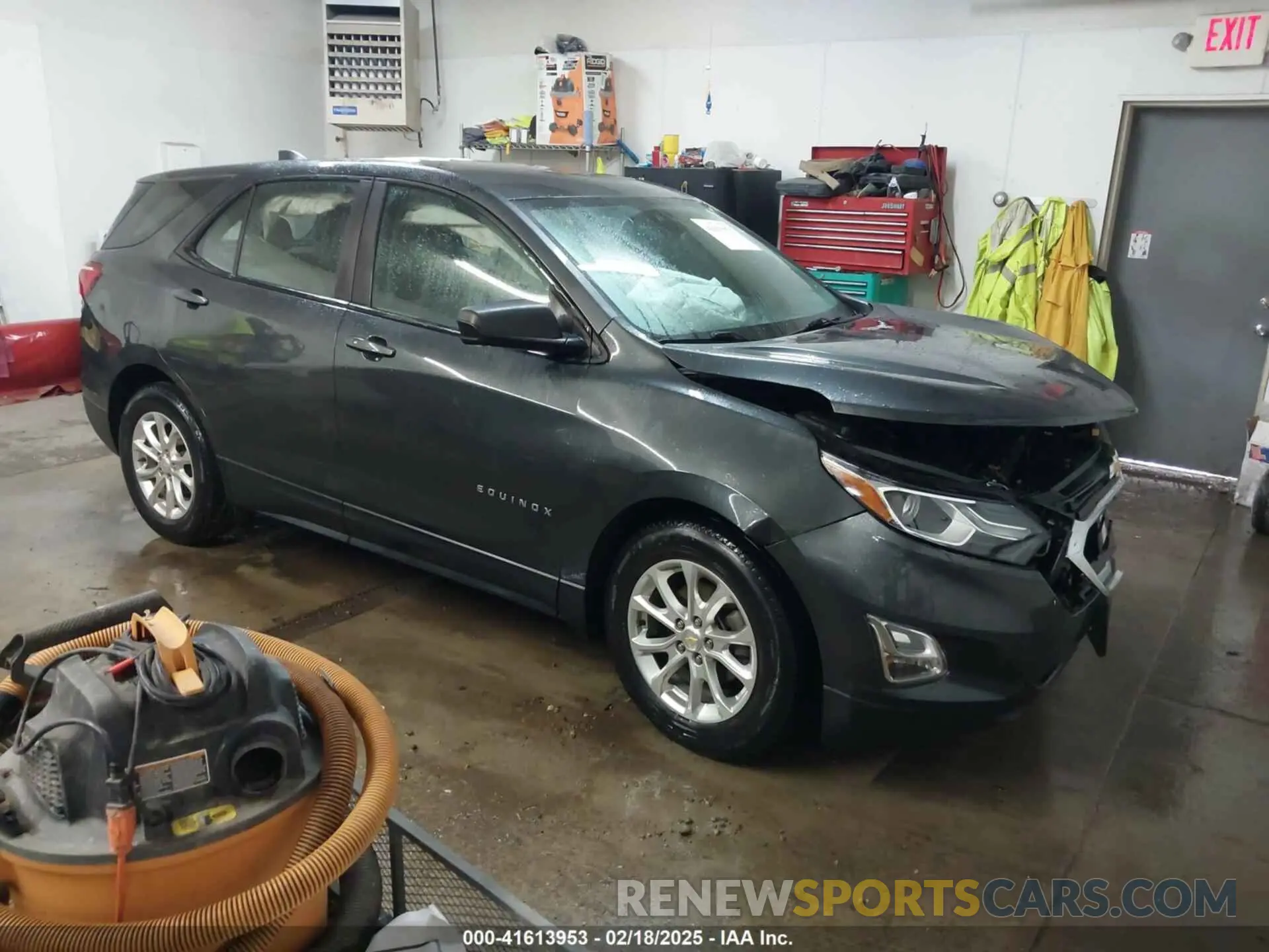 1 Photograph of a damaged car 2GNAXHEVXL6245796 CHEVROLET EQUINOX 2020